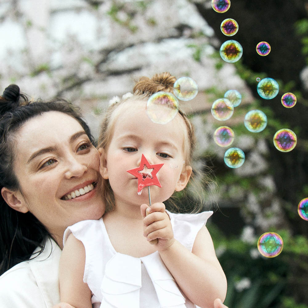 KIKO & GG Amechan Magical Bubble Wands for Kids - Fun Outdoor Party Favors, Birthday Gifts, Summer Activities & Backyard Play