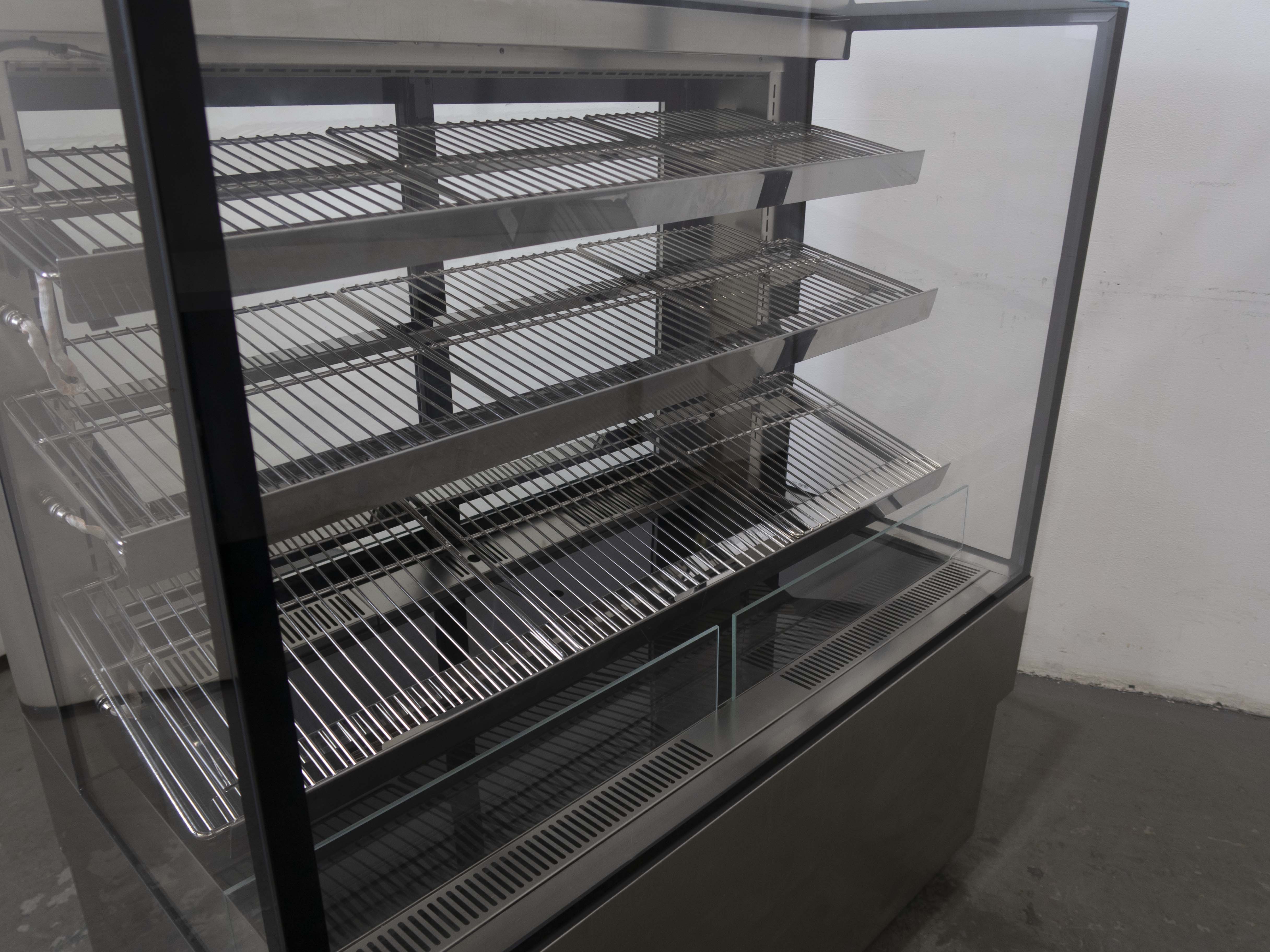 Airex AXH.FDFSSQ.12 Commercial Hot Food Display Case - 12