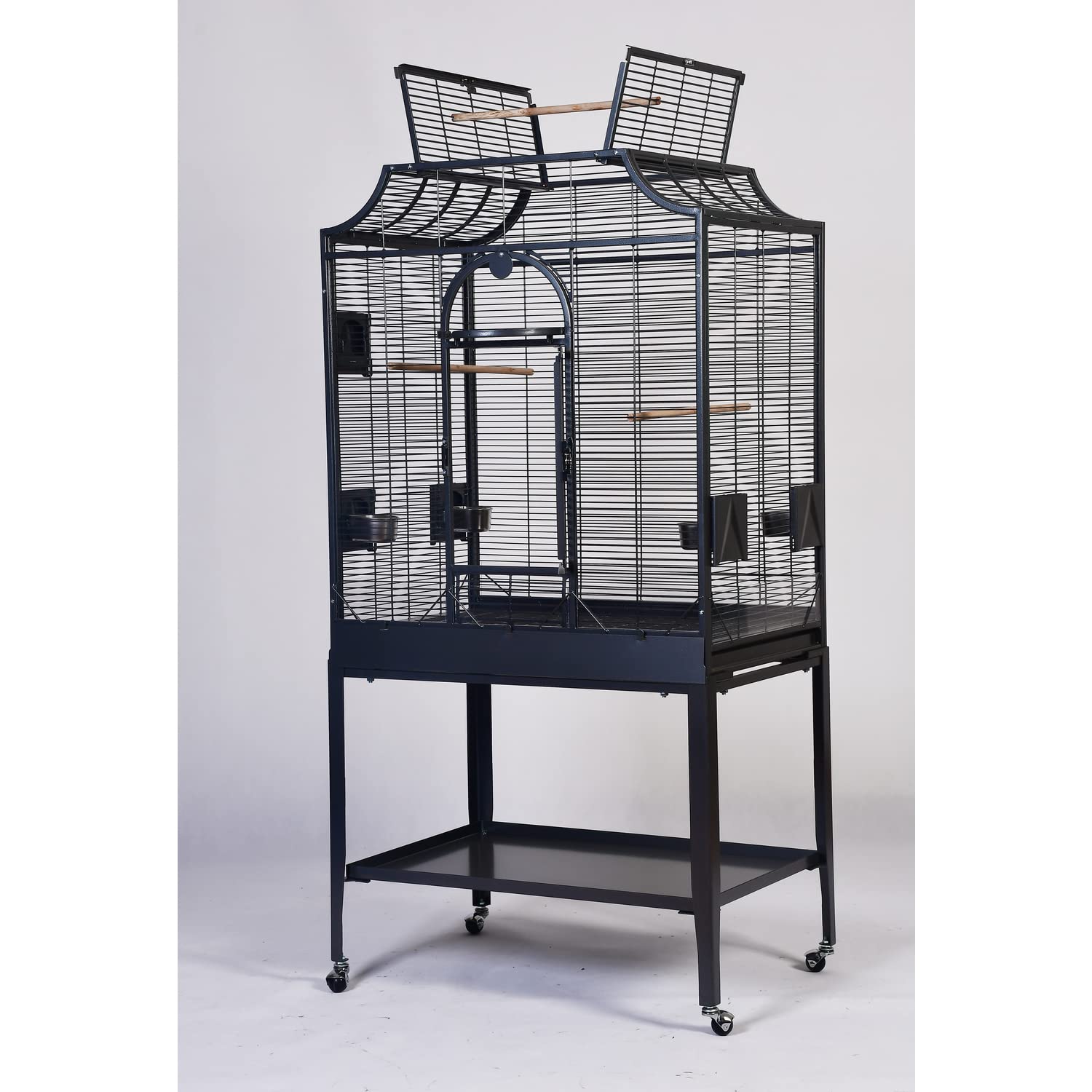 A&E Cage Co. 32