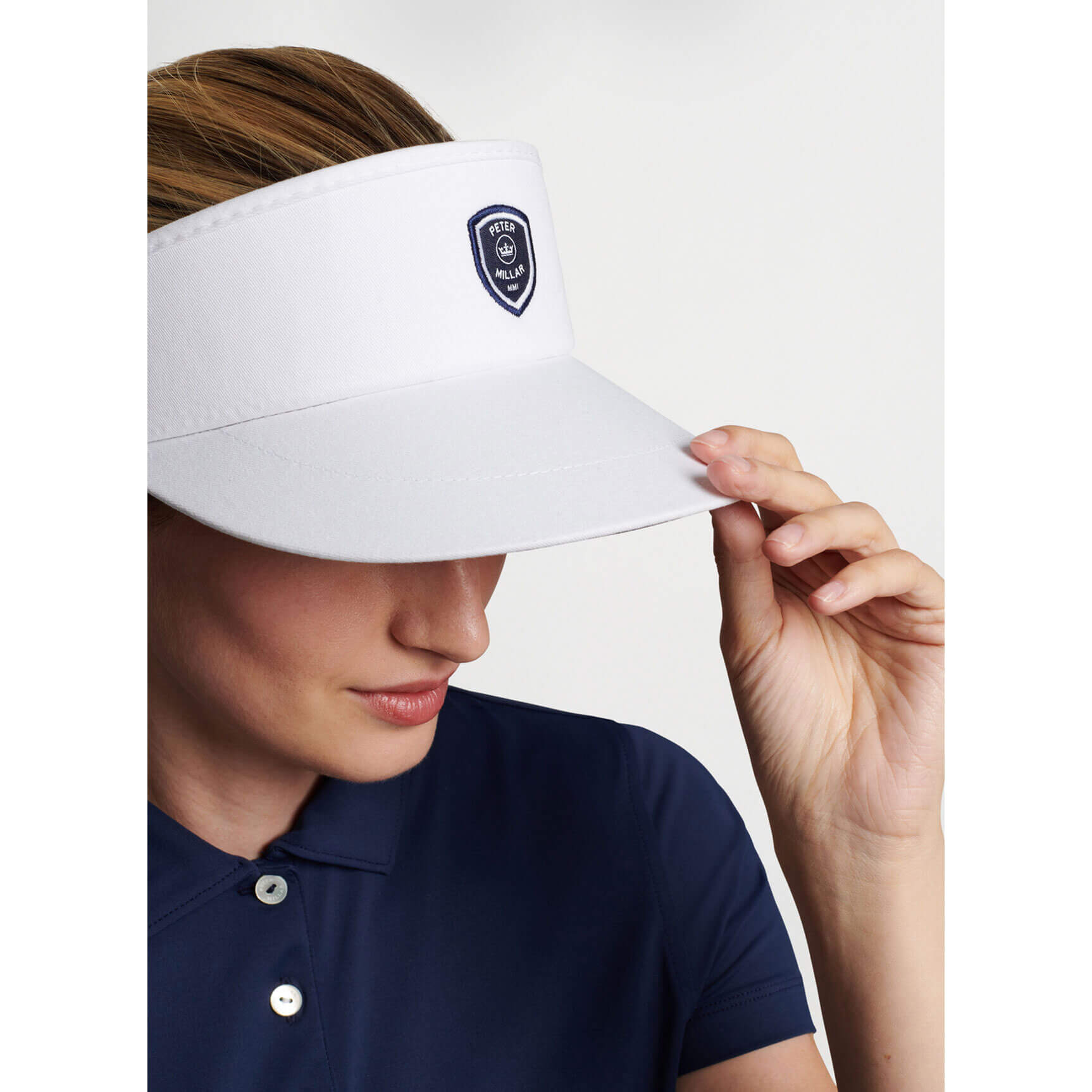 Peter Millar Crown Crest Tour Visor - Premium Golf Hat for Men & Women - UV Protection & Breathable White Visor for Outdoor Sports, Golfing, Tennis & Summer Activities