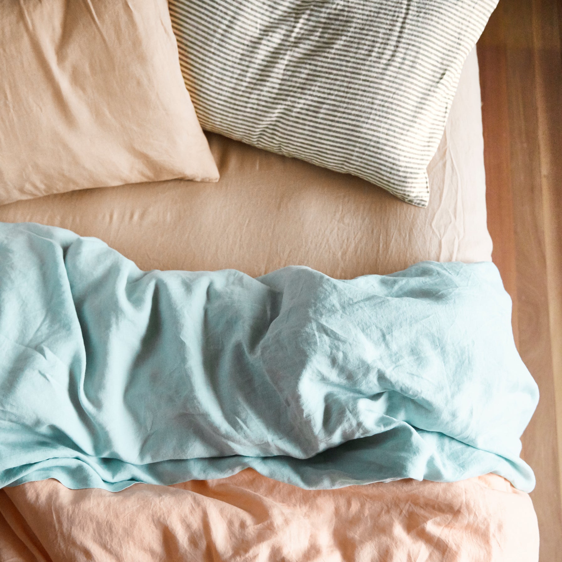 Premium 100% Linen Flat Sheet - Moonlight White - Breathable & Soft Bedding for All Seasons - Perfect for Master Bedroom, Guest Room & Vacation Homes