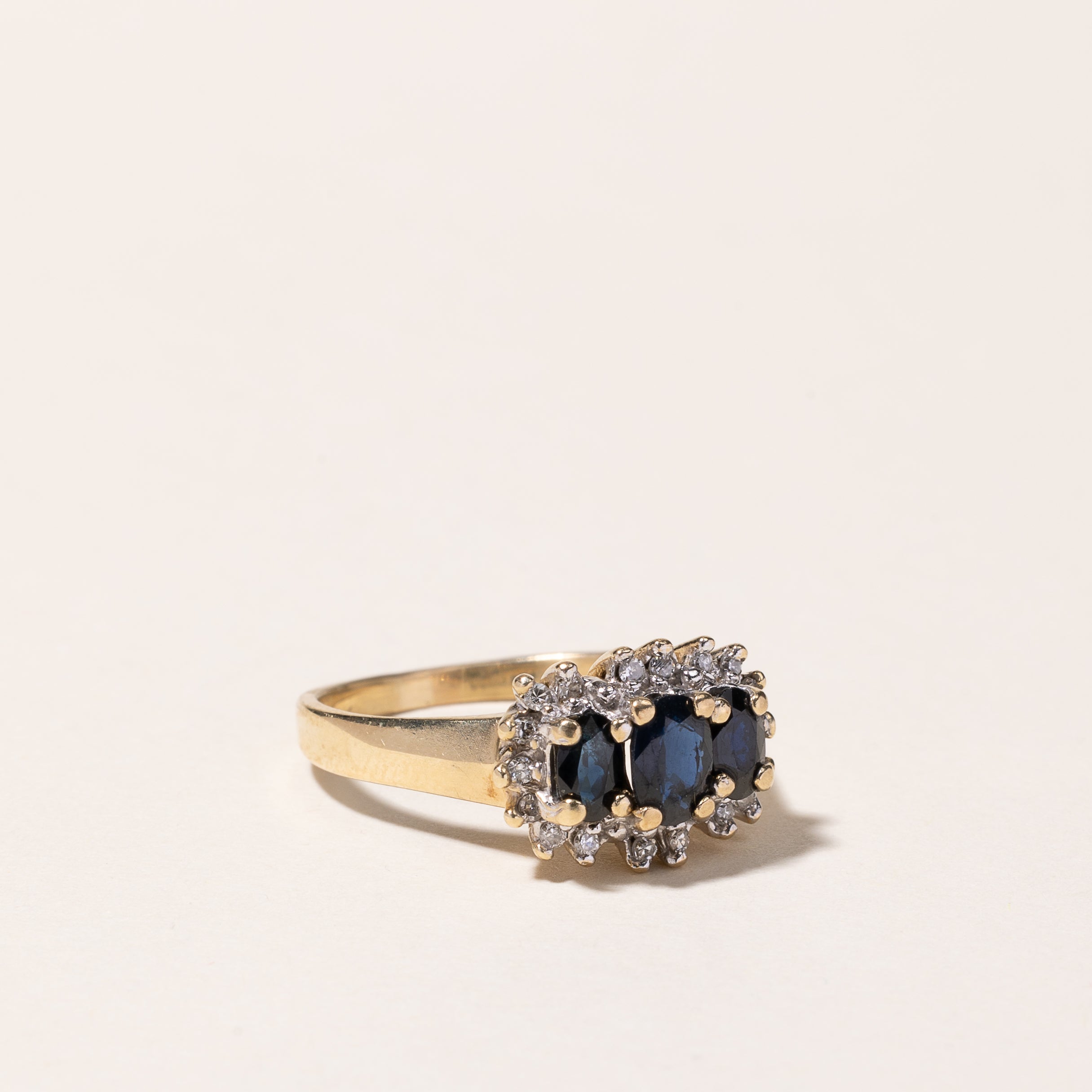 10K Yellow Gold Blue Sapphire and Diamond Ring - 1.06ctw Sapphire with 0.12ctw Diamonds - Size 7.75 - Elegant Engagement, Wedding, or Anniversary Jewelry Gift