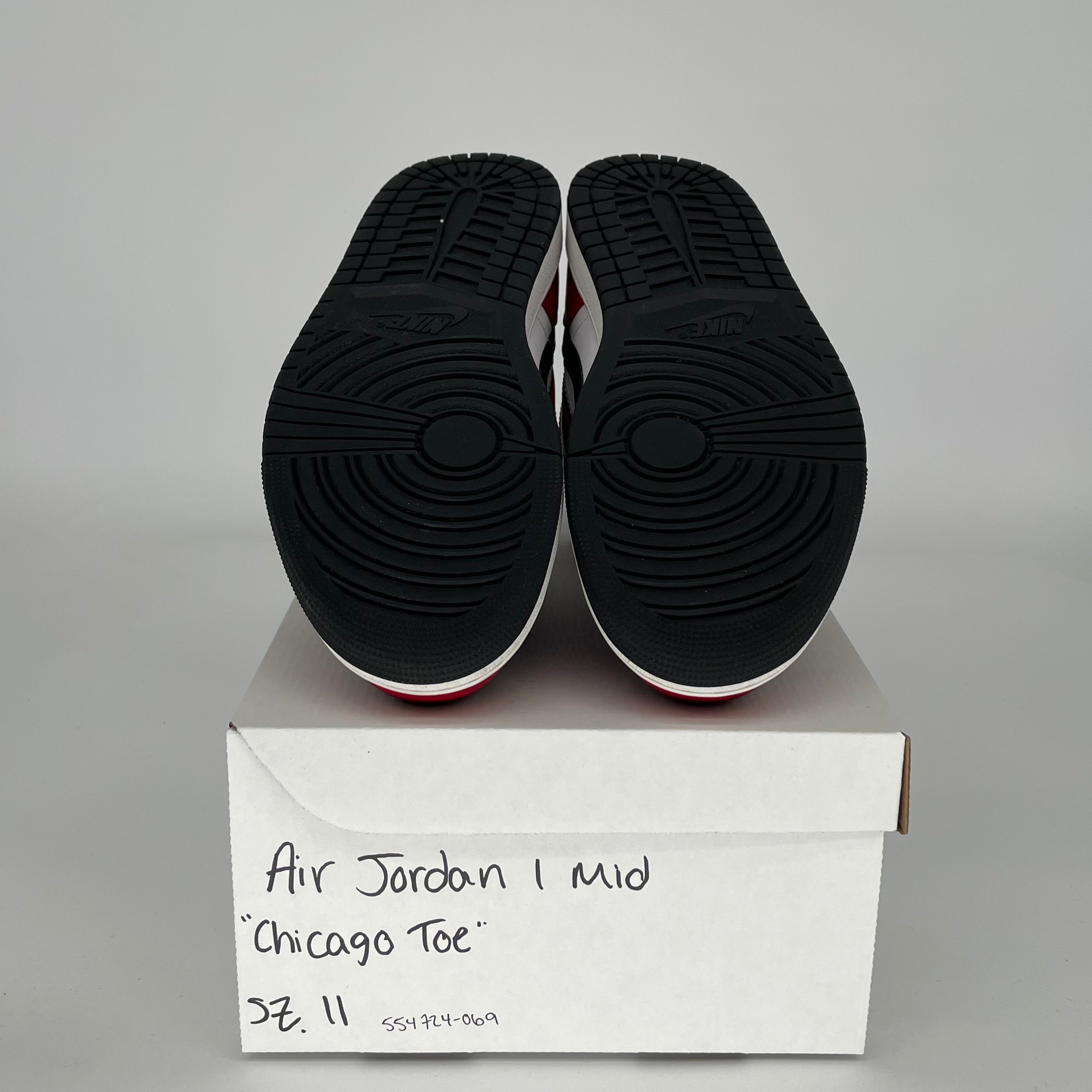 AIR JORDAN 1 MID CHICAGO TOE Men's Basketball Shoes Size 11 - White/Black-Red 554724-069 | Perfect for Streetwear, Sneaker Collecting & Casual Fashion