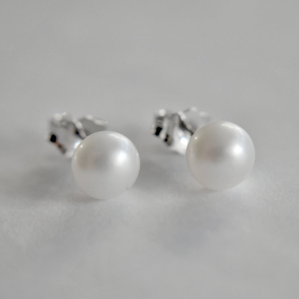 Freshwater Button Pearls - Natural White Cultured Pearls for Jewelry Making, DIY Crafts & Fashion Accessories | Perfect for Necklaces, Earrings & Bracelets