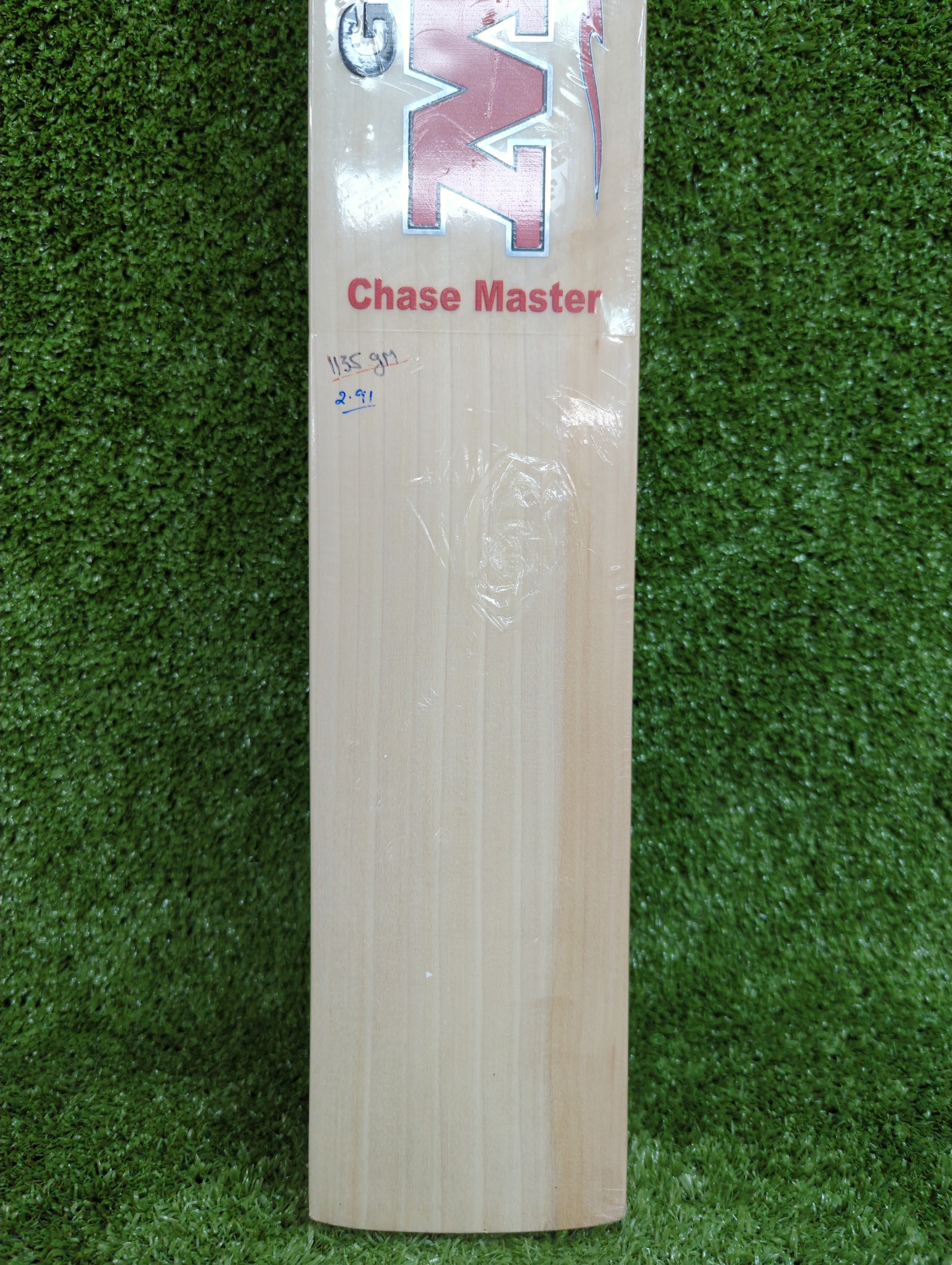 MRF Genius Chase Master English Willow Cricket Bat - Premium Cricket Equipment for Professional & Amateur Players - Perfect for Matches, Training & Practice Sessions