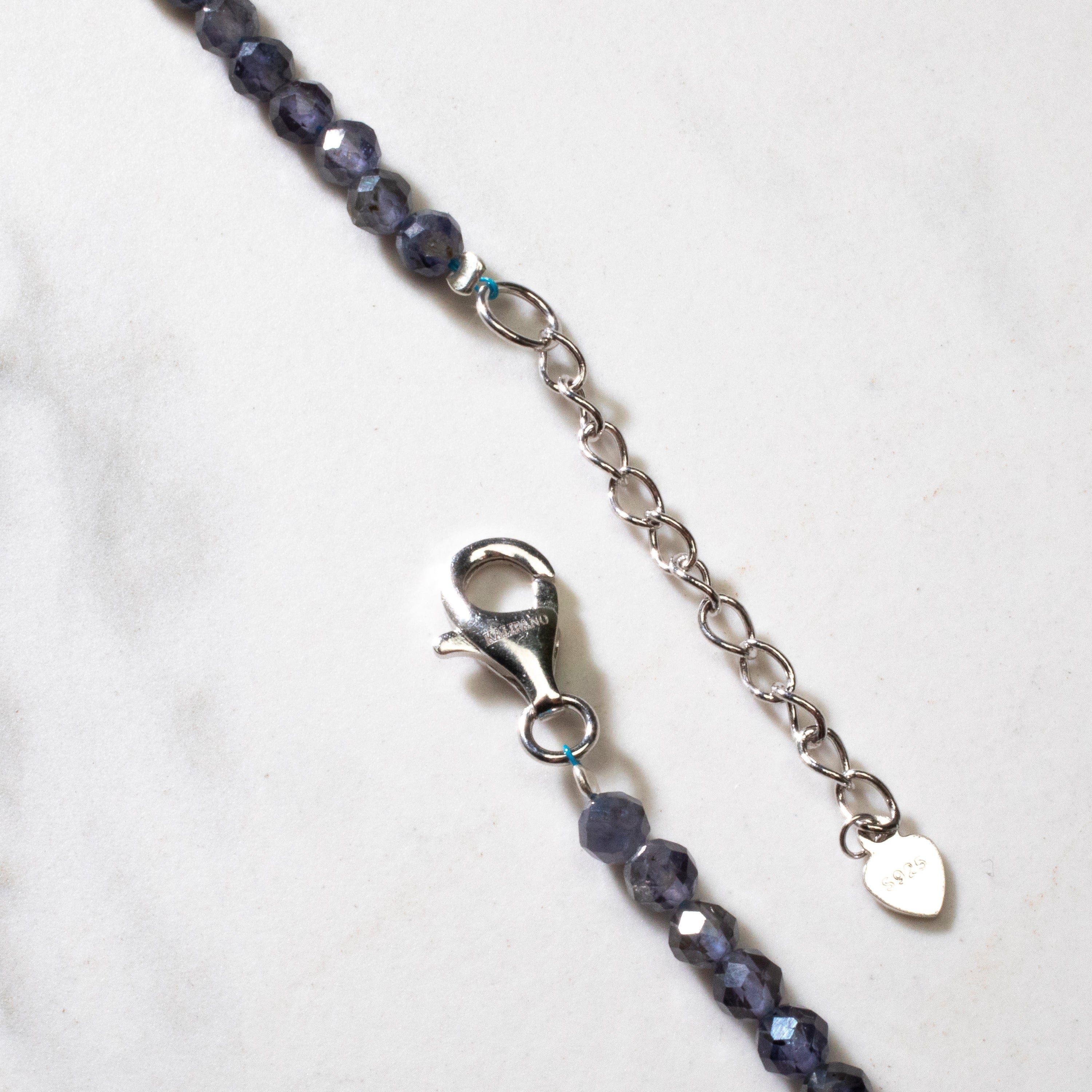 4mm Faceted Iolite Bead Necklace with 5 Pearls & 925 Sterling Silver Clasp - Elegant Jewelry for Women, Gift for Her, Perfect for Weddings, Parties & Special Occasions