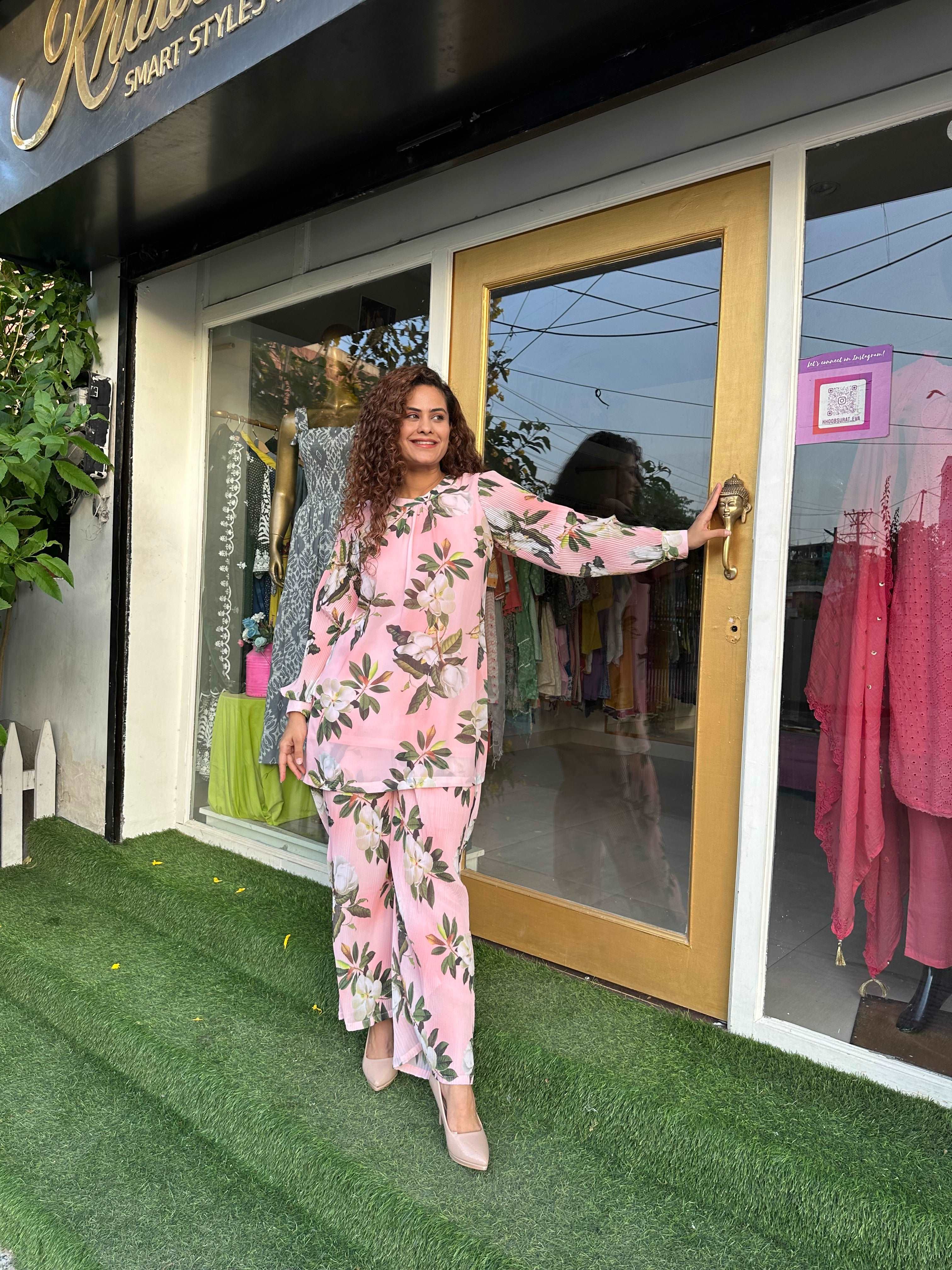 AVA PEACH COORDINATE SET - Women's 2-Piece Outfit, Summer Matching Tops & Bottoms, Casual Chic Loungewear for Beach, Vacation & Everyday Wear