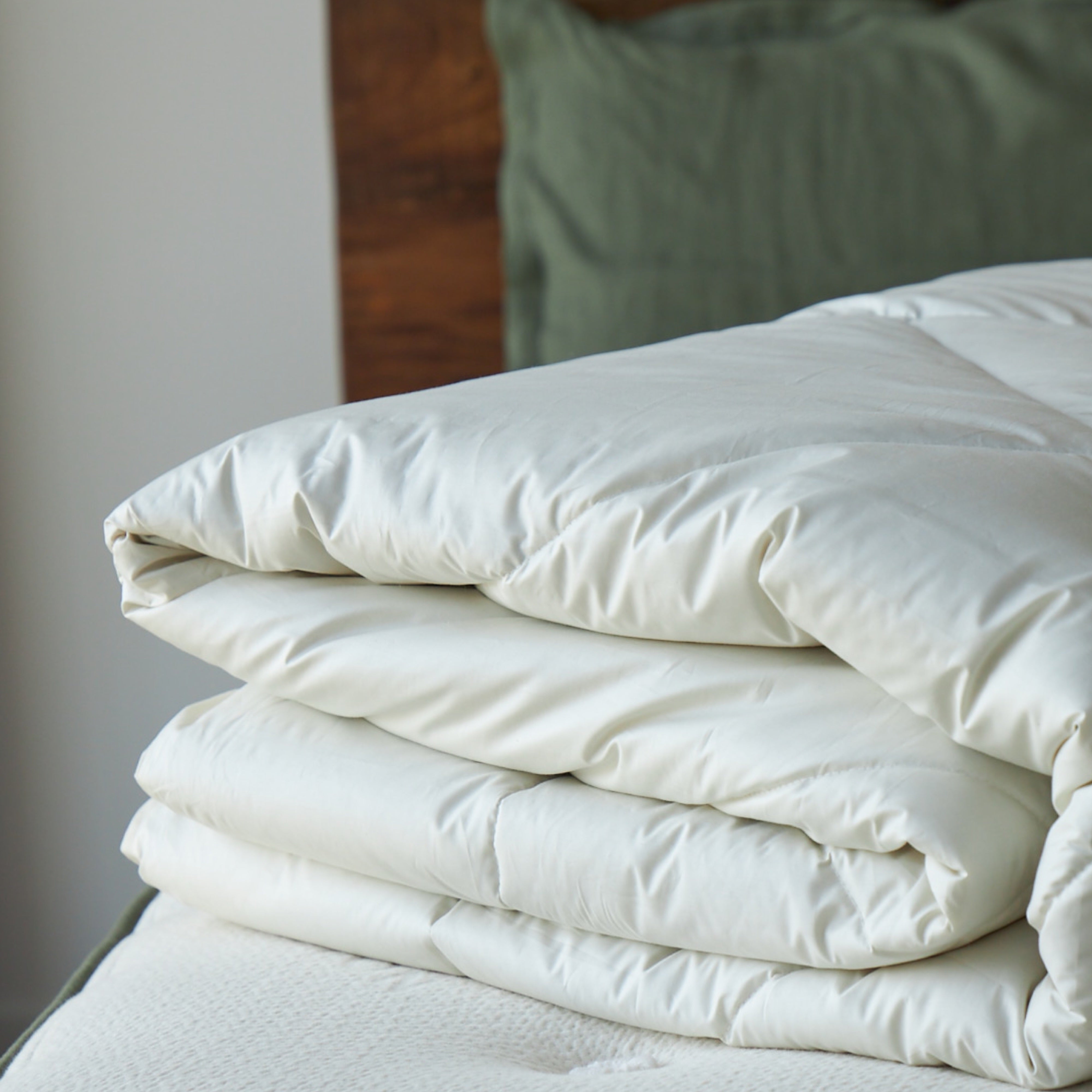 Premium Alpaca Duvet Insert - Hypoallergenic, Temperature Regulating, Ultra Soft Queen/King Size - Perfect for All Seasons & Allergy Sufferers | Ideal for Cozy Bedrooms, Guest Rooms & Luxury Hotels