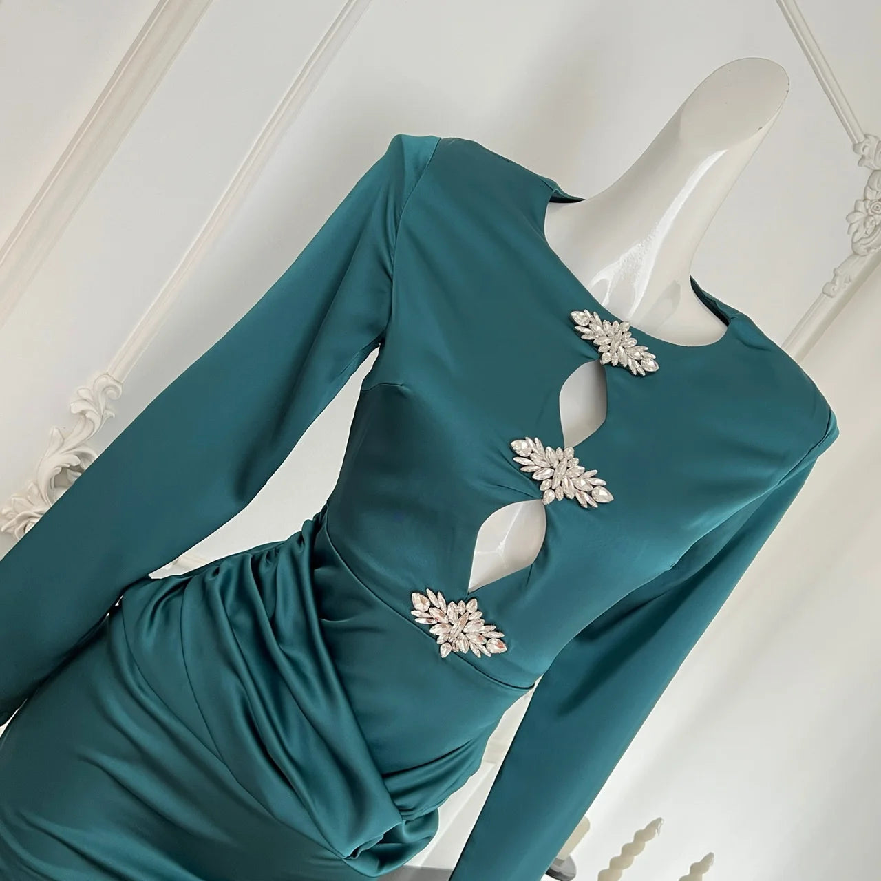 2024 Autumn Women's Green Diamond Elegant Wrap Hip Pleated Short Dress - Round Neck Hollow Out Sexy Party Evening Dress for Festival, Club & Date Night