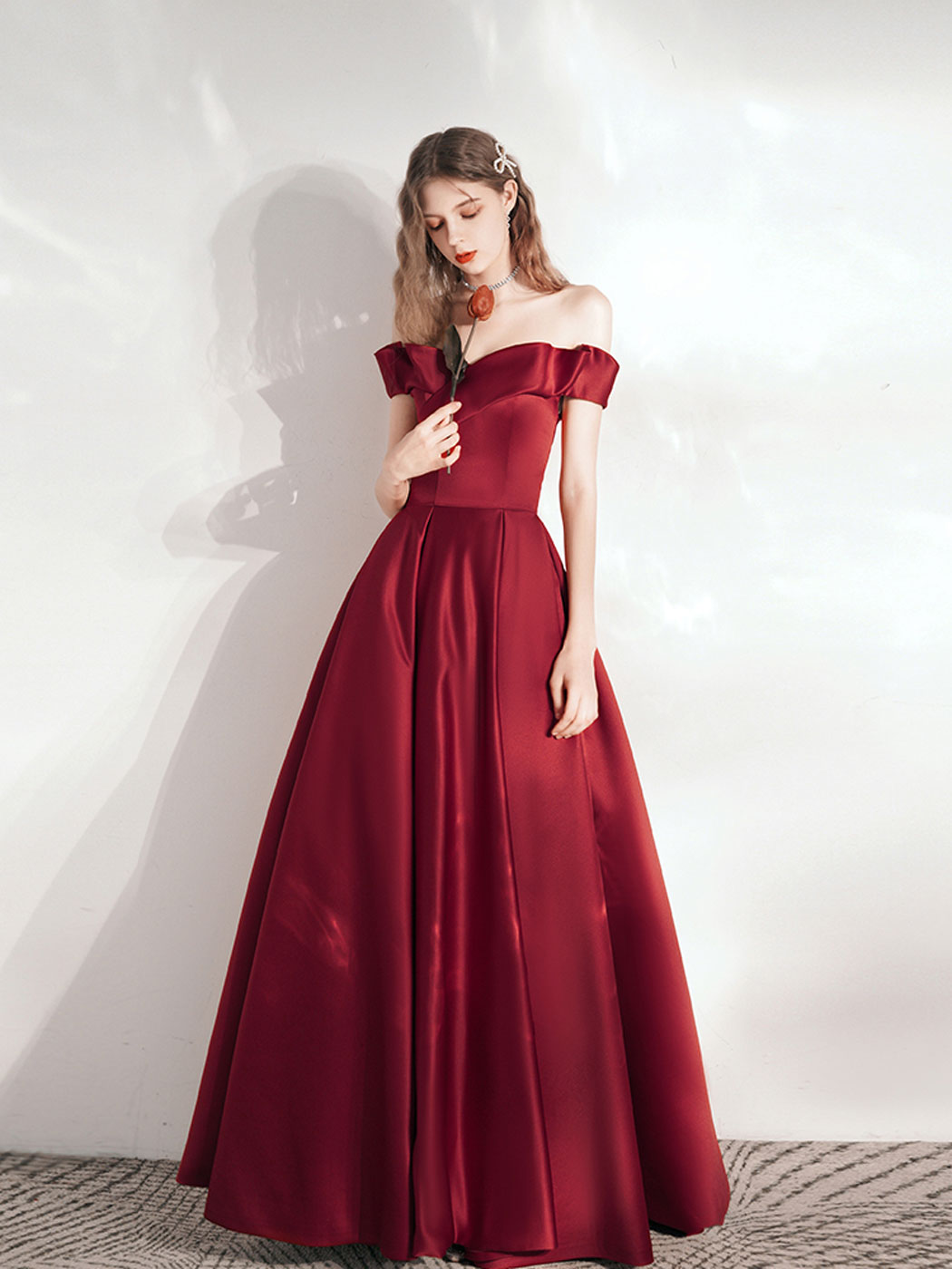 Elegant A-Line Burgundy Long Prom Dresses - Satin Formal Graduation Gowns for Women | Perfect for Homecoming, Ballroom Dance & Special Occasions