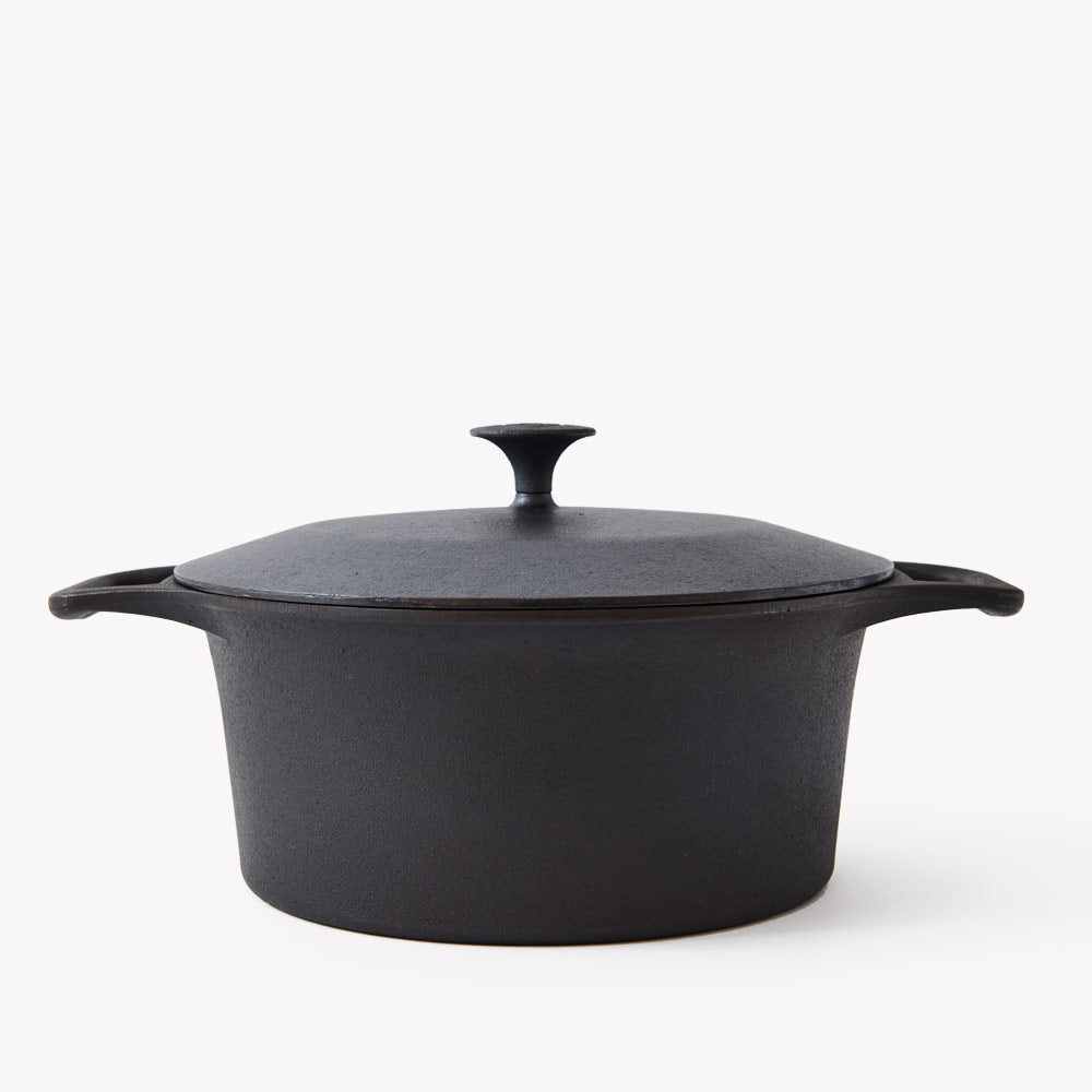 Premium No.8 Cast Iron Field Skillet & Dutch Oven Set - Heavy Duty Cookware for Camping, Outdoor Cooking & Home Kitchen Use