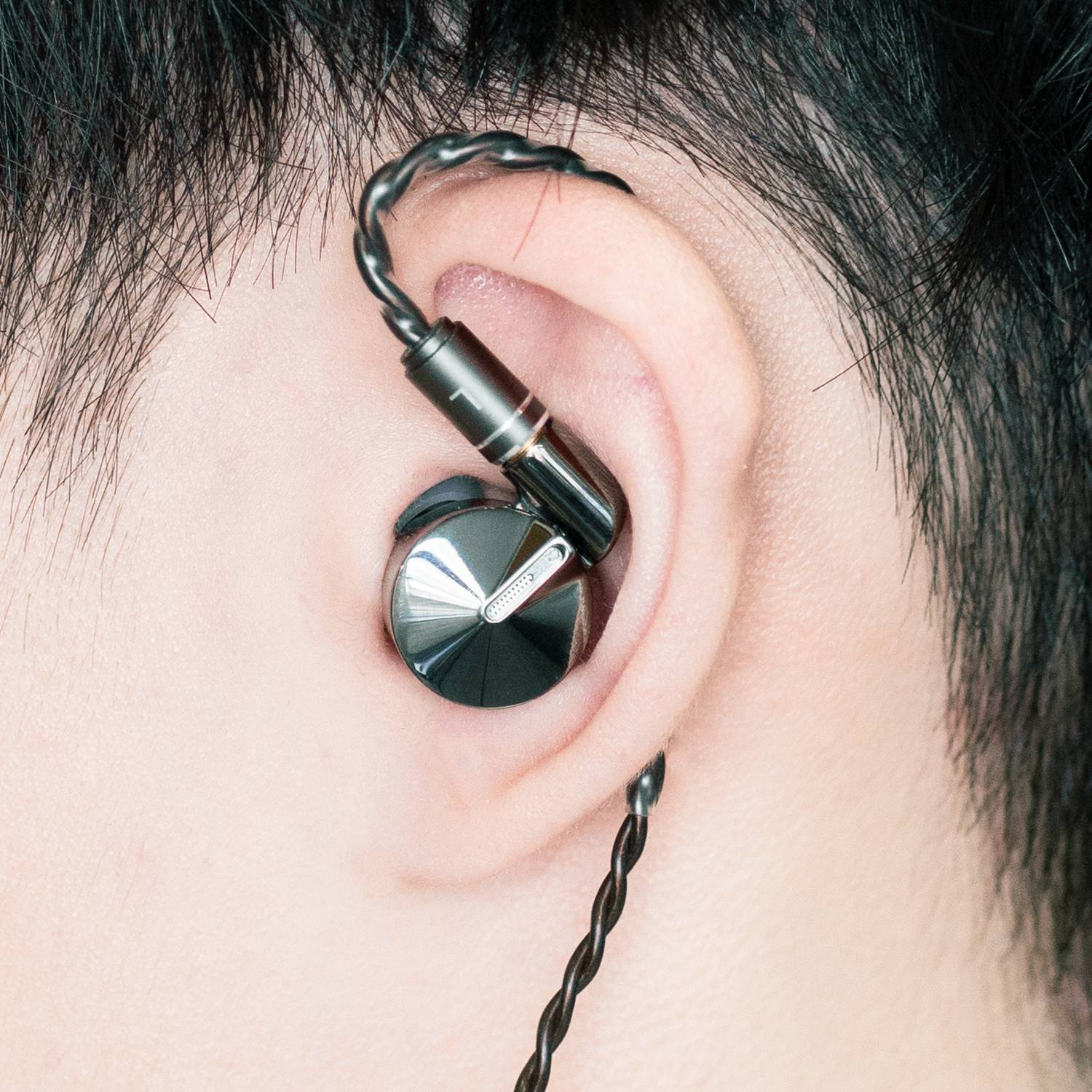 DUNU Zen Pro Flagship Dynamic Driver In-Ear Earphones - HiFi Audiophile Earbuds with Premium Sound Quality for Music Lovers | Perfect for Travel, Workouts & Commuting