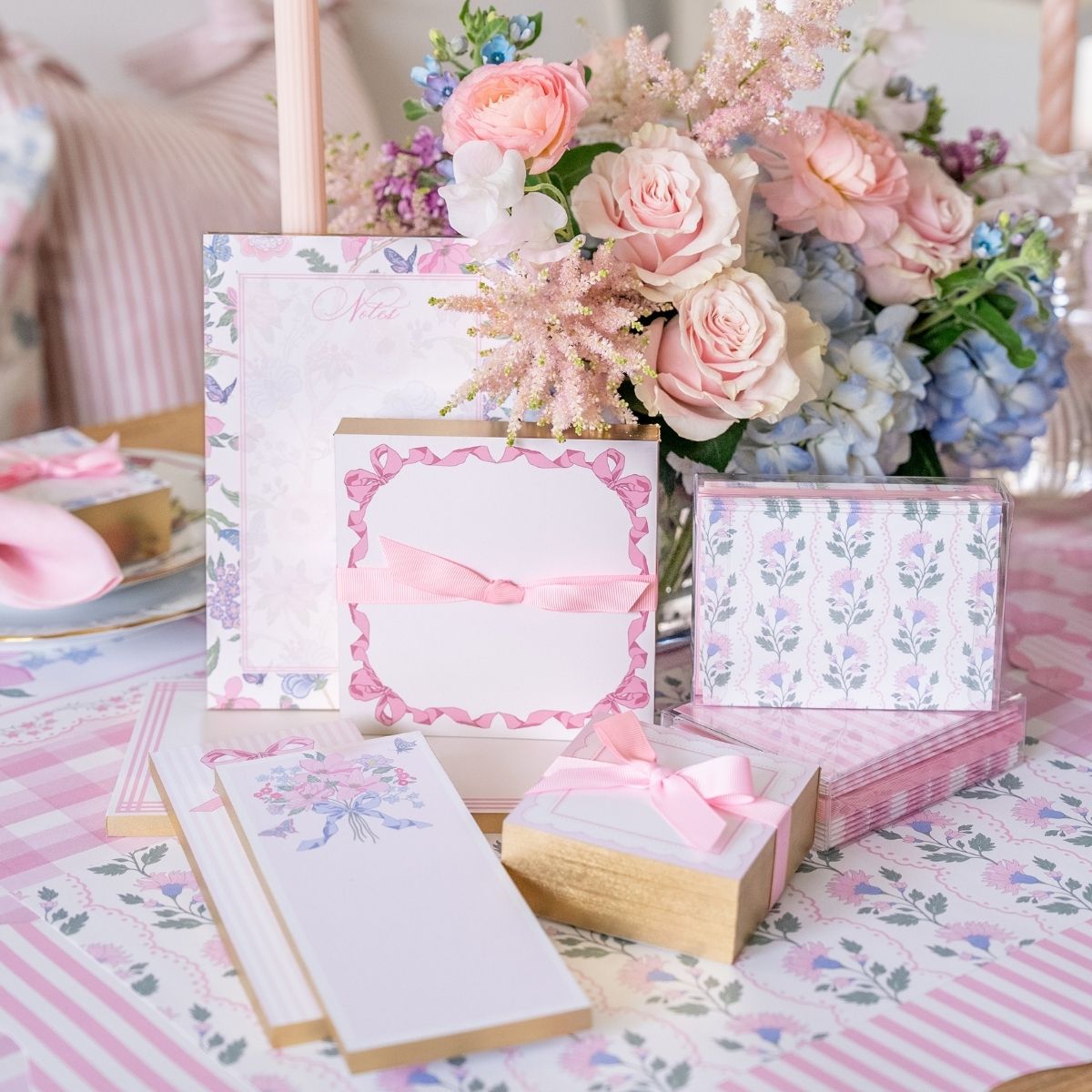 Elegant Blush Pink Bows Petite Note Cards Set - Perfect for Thank You Cards, Wedding Invitations, and Party Favors