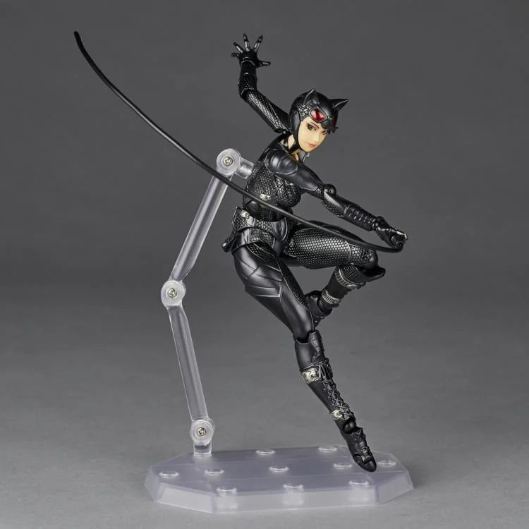 Amazing Yamaguchi Revoltech Figure Complex Catwoman Batman: Arkham Knight NR022 - Highly Articulated Collectible Action Figure for Display & Cosplay