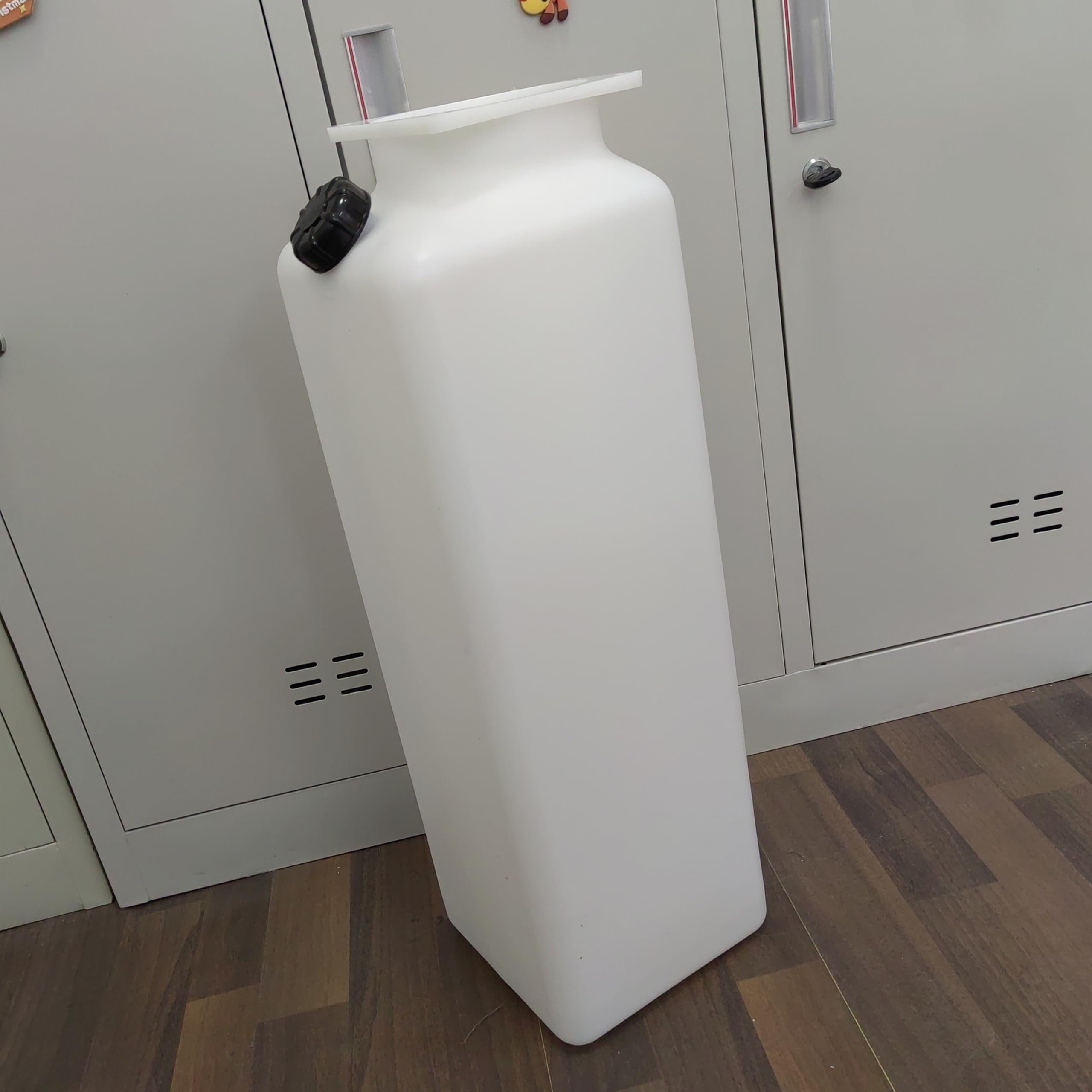 56cm Heavy Duty Hydraulic Car Lift Oil Pot - Thickened Oil Drum for Automotive Workshop & Garage Storage - Ideal for Mechanics, DIY Enthusiasts, and Vehicle Maintenance