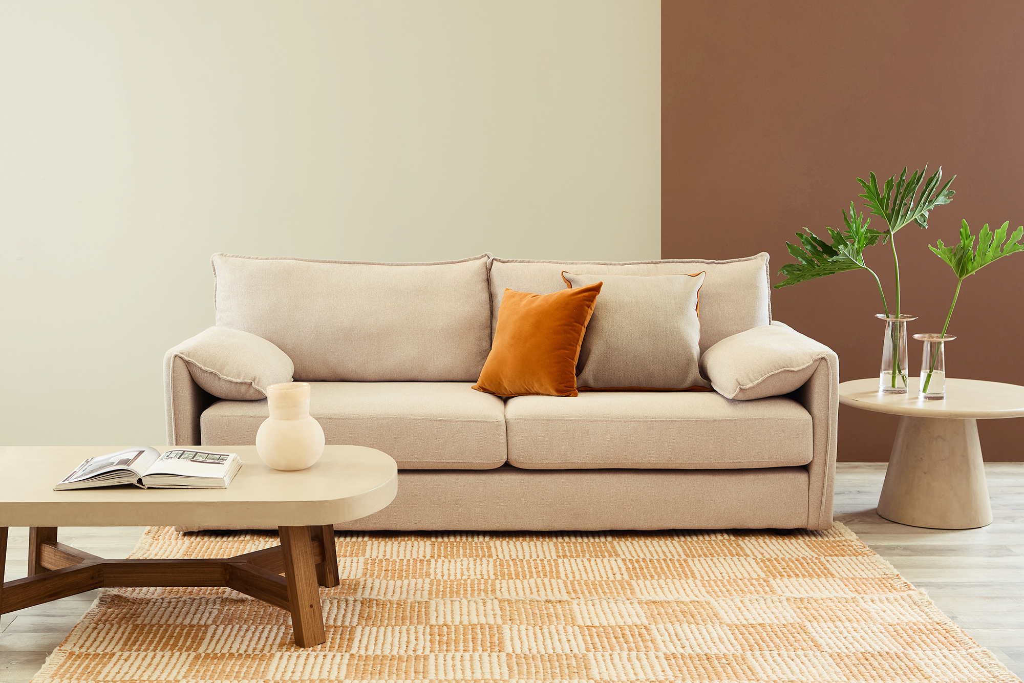 Comfortable Laminate Sofa Bed - Convertible Sleeper for Small Spaces, Guest Rooms & Apartments | Modern & Space-Saving Furniture