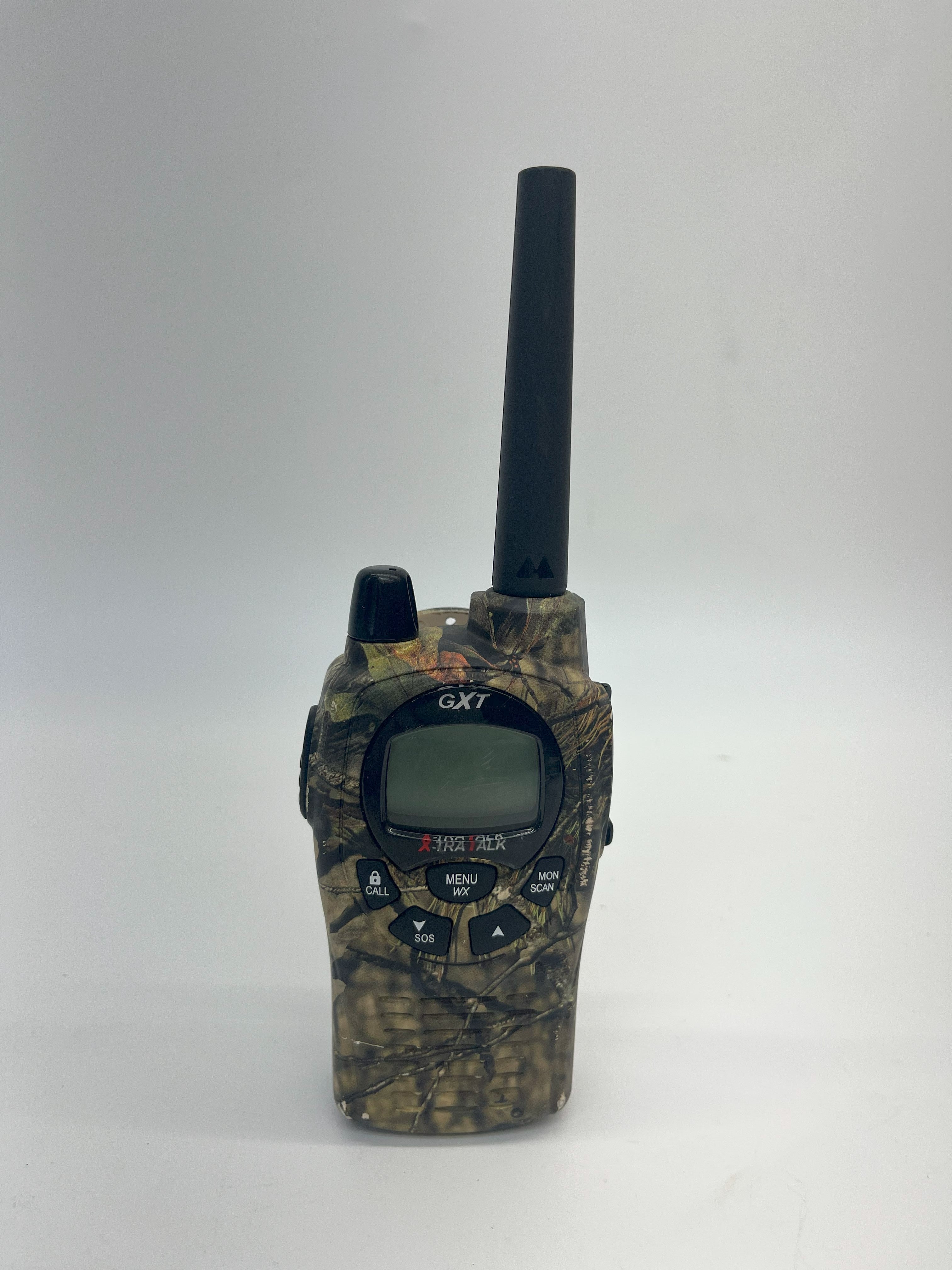 Midland GXT1050VP4 Oak Camo FRS Two-Way Radios with USB Charger - Long Range Walkie Talkies for Hunting, Hiking & Outdoor Adventures