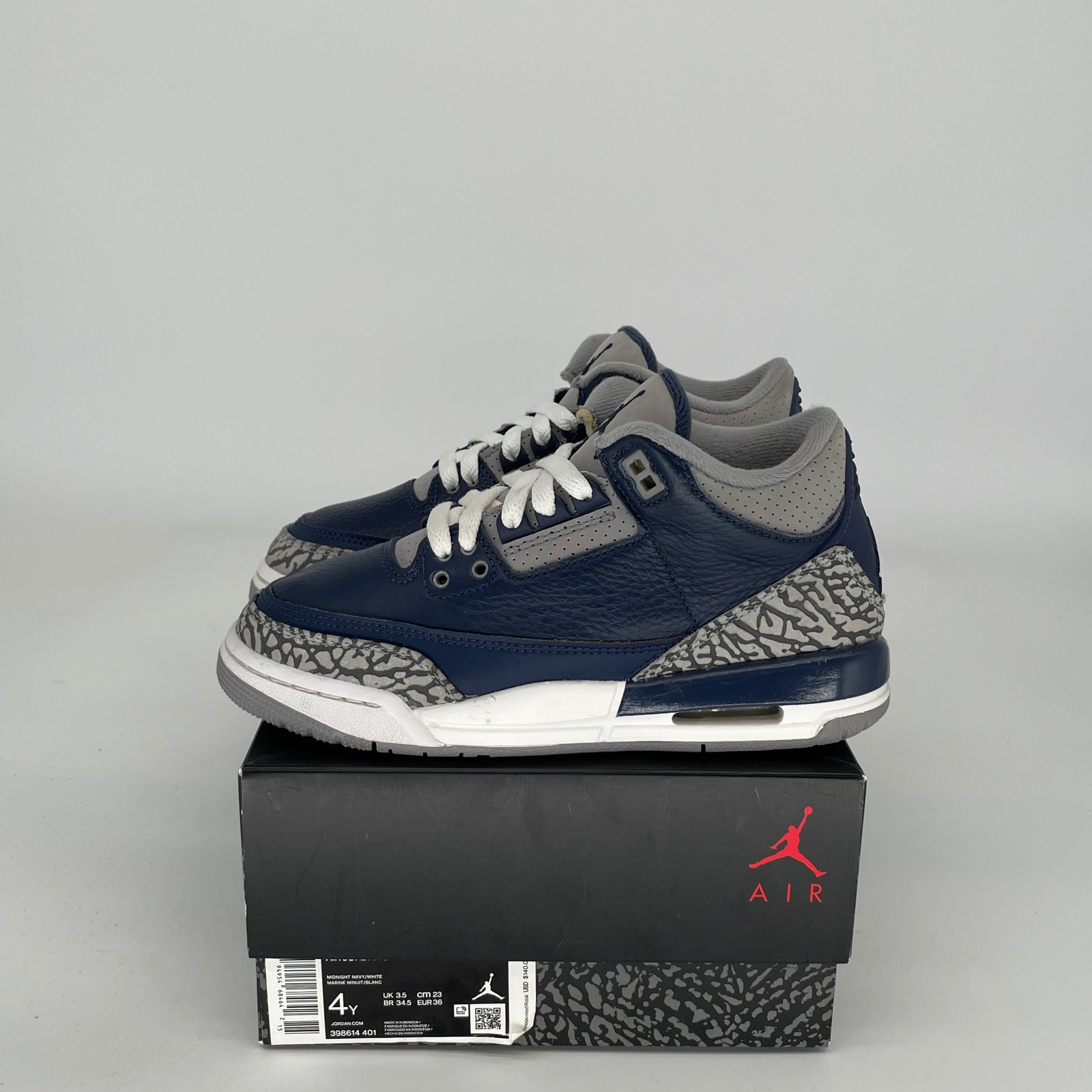 AIR JORDAN 3 Retro Georgetown Sneakers - Size 4Y (398614-401) - Men's Basketball Shoes for Court & Street Style