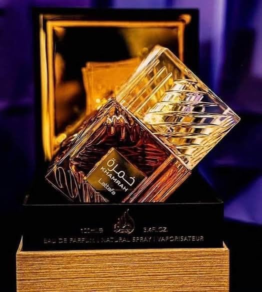 Lattafa Khamrah Eau De Parfum 100ml - Long Lasting Unisex Fragrance for Men & Women | Day & Night Wear, Special Occasions, Gift Giving