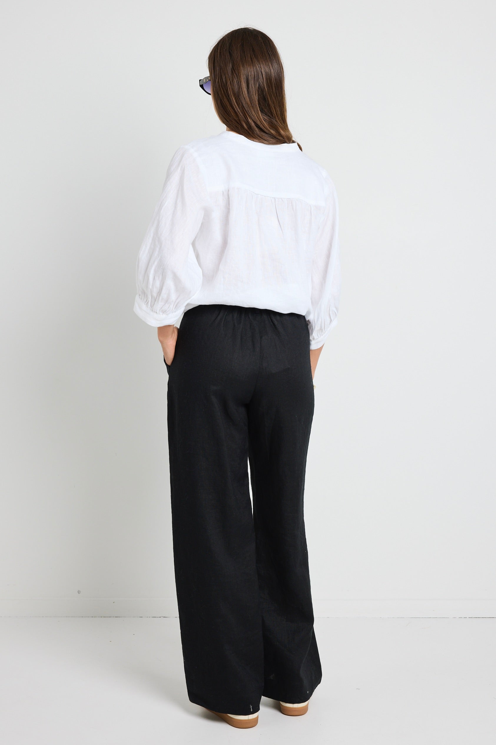 Best Black Linen Elastic Waist Wide Leg Pants for Women - Comfortable Summer Casual Trousers for Office, Travel and Daily Wear