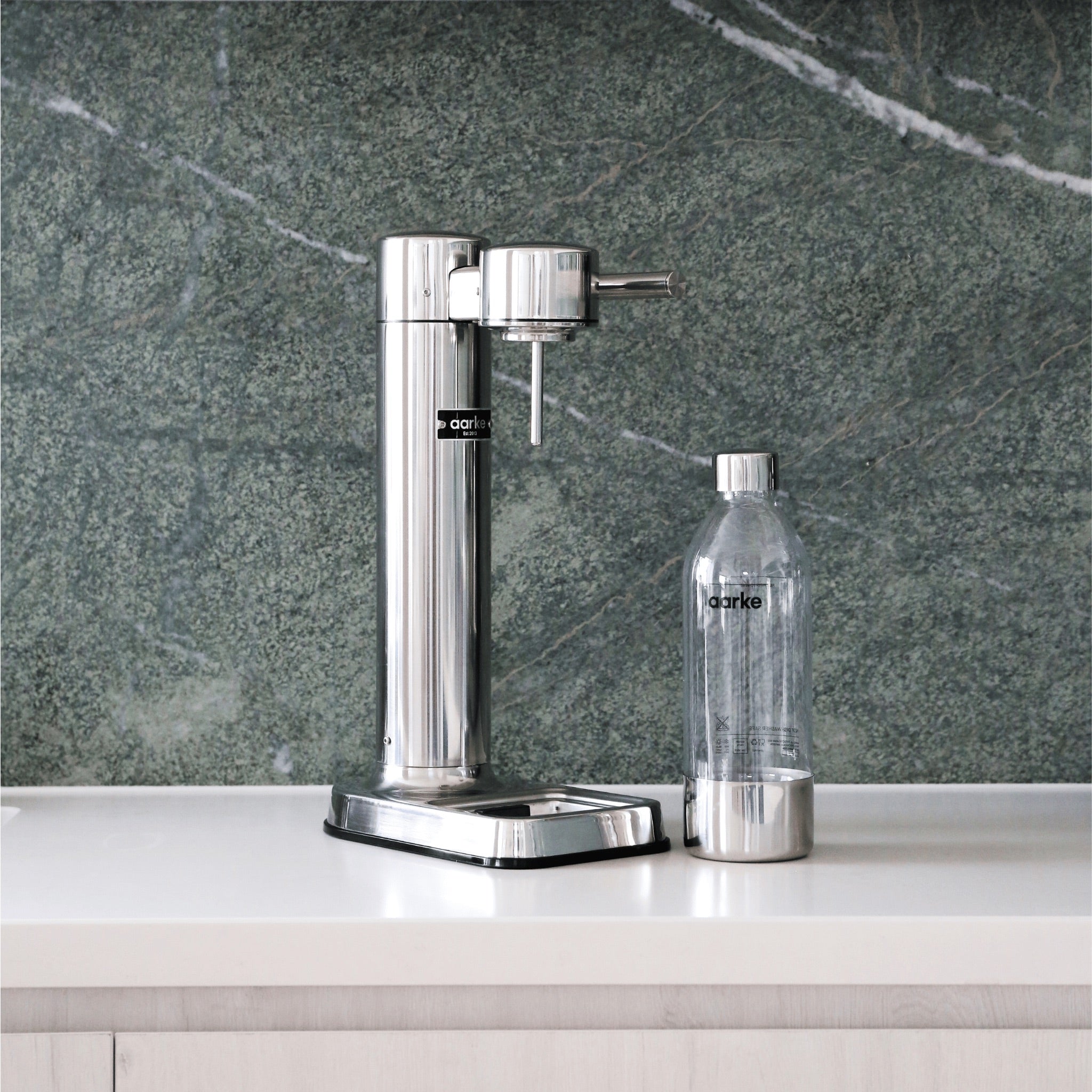 AARKE Carbonator 3 Premium Stainless Steel Soda Maker - Perfect for Home, Office & Party Sparkling Water Drinks