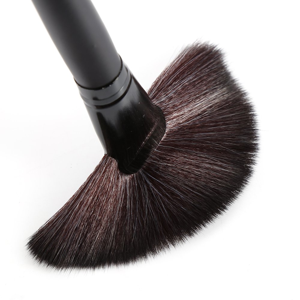 Guggy® Professional Soft Fan Makeup Brush for Blush, Powder & Foundation - Large Black Hair Brush for Flawless Makeup Application - Perfect for Daily Use, Contouring & Highlighting
