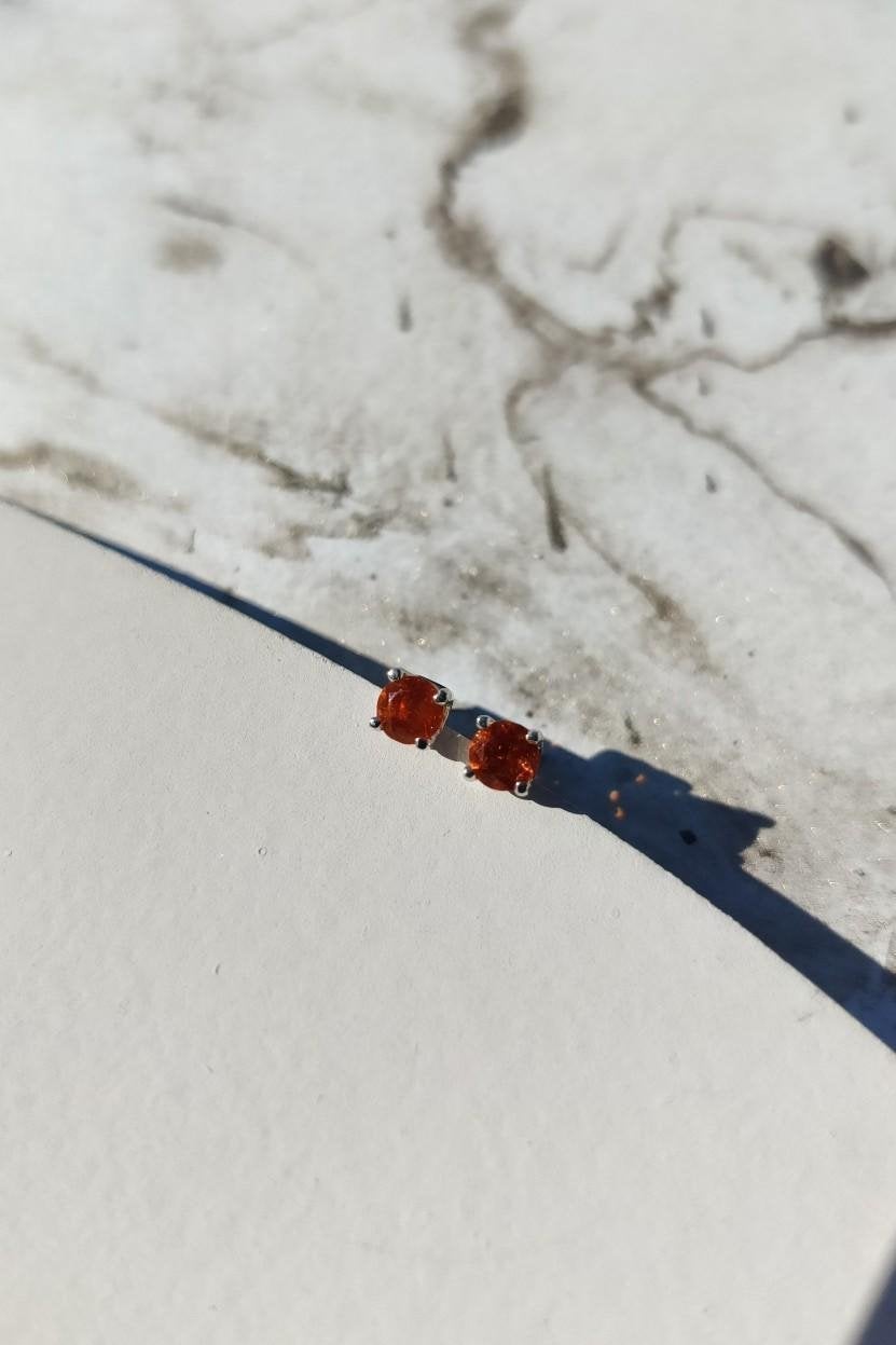 Fire Opal Gold Stud Earrings for Women – 14K Solid Gold Dainty Earrings – Elegant Gift for Birthday, Anniversary & Valentine's Day – Perfect for Everyday Wear & Special Occasions