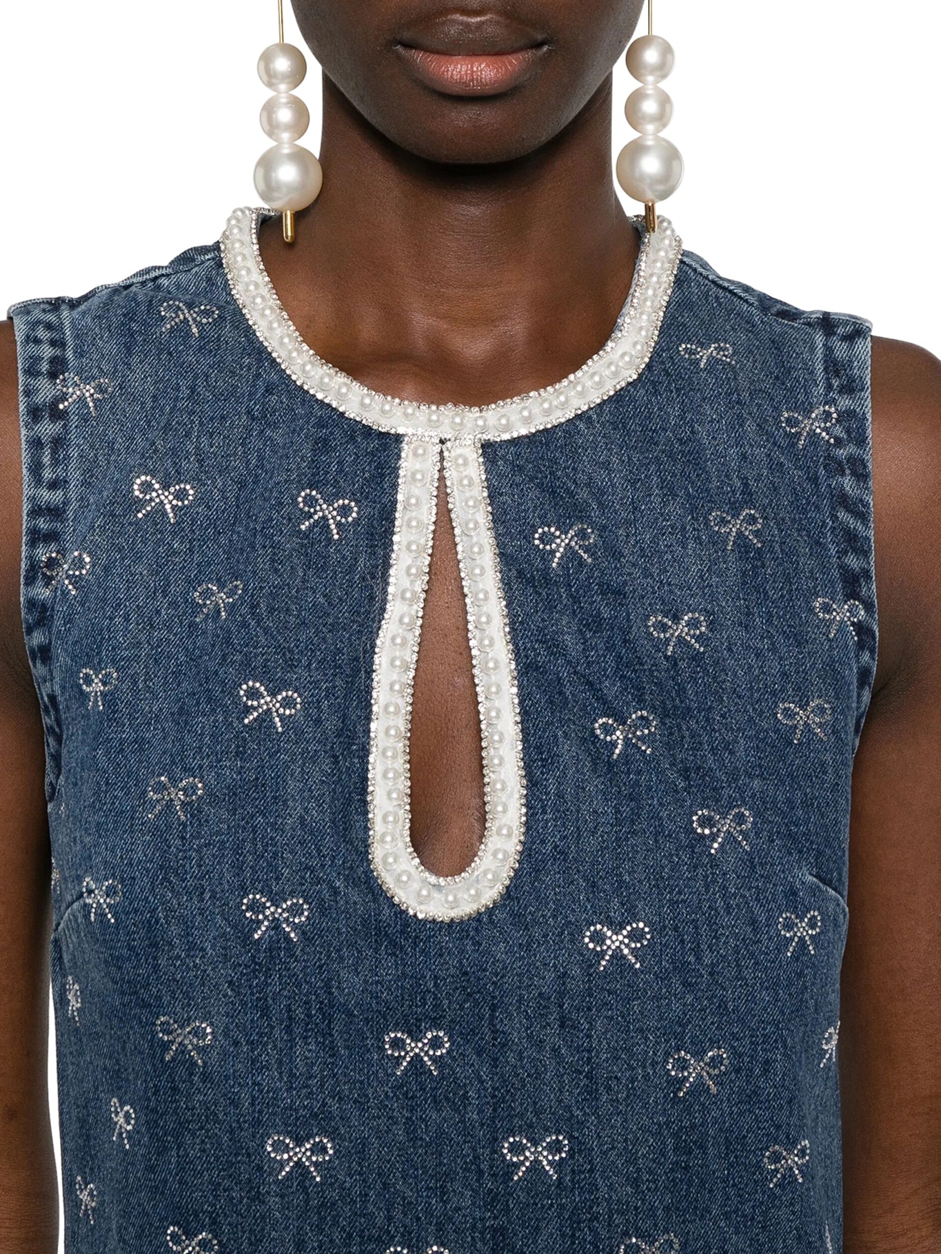 Stylish Women's Denim Dress with Embroidered Applications - Perfect for Casual Outings, Dates, and Summer Fashion