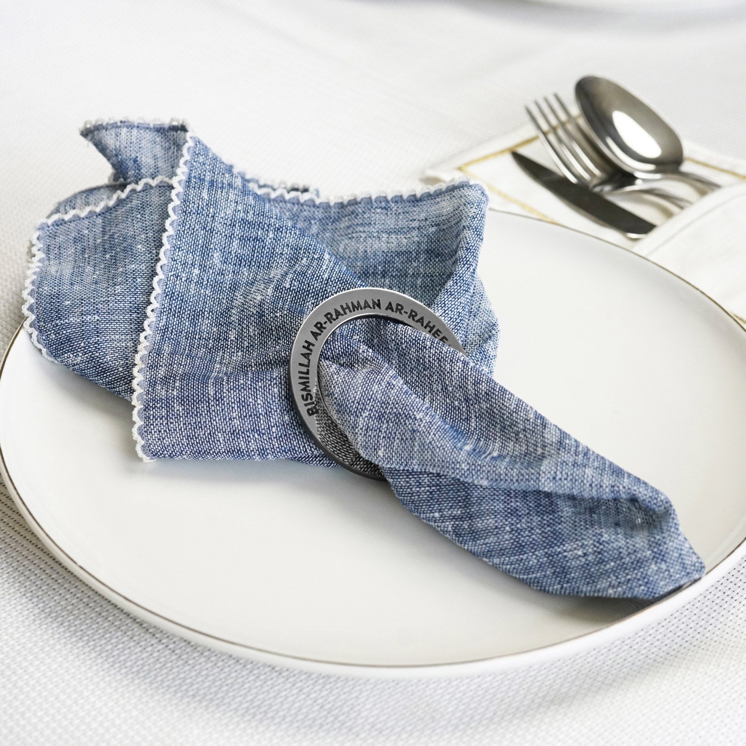 Bismillah Islamic Napkin Holder - Circular Table Decor for Ramadan, Eid & Home Dining | Arabic Calligraphy Design for Muslim Households & Restaurants