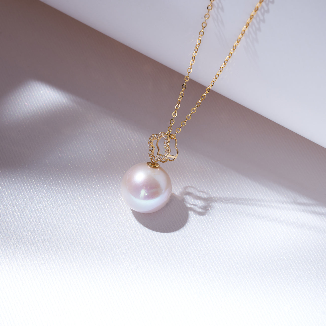 18K Solid Gold Edison Pearl Necklace for Women - Classic Elegant Jewelry Gift for Birthday, Anniversary & Special Occasions (KN00226)