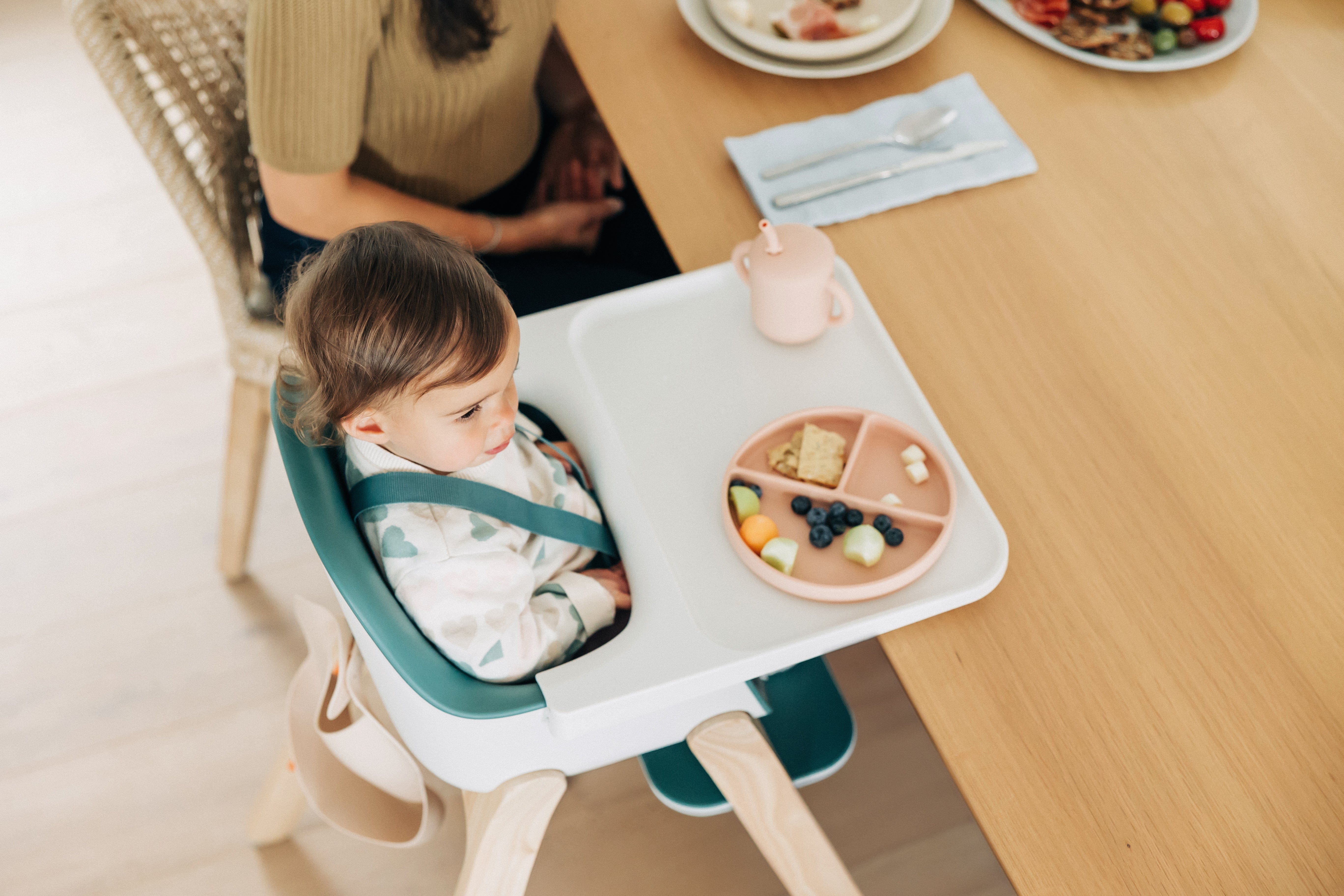 UPPAbaby CIRO High Chair for Babies & Toddlers - Adjustable, Easy to Clean, Modern Design - Perfect for Dining, Feeding & Playtime at Home