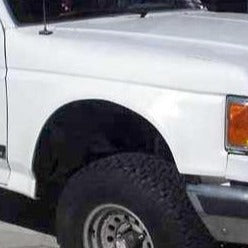 87-91 Ford Bronco Fiberglass Fenders - Durable Replacement Body Panels for Off-Road & Restoration | Perfect for Trail Riding, Classic Car Upgrades & 4x4 Modifications