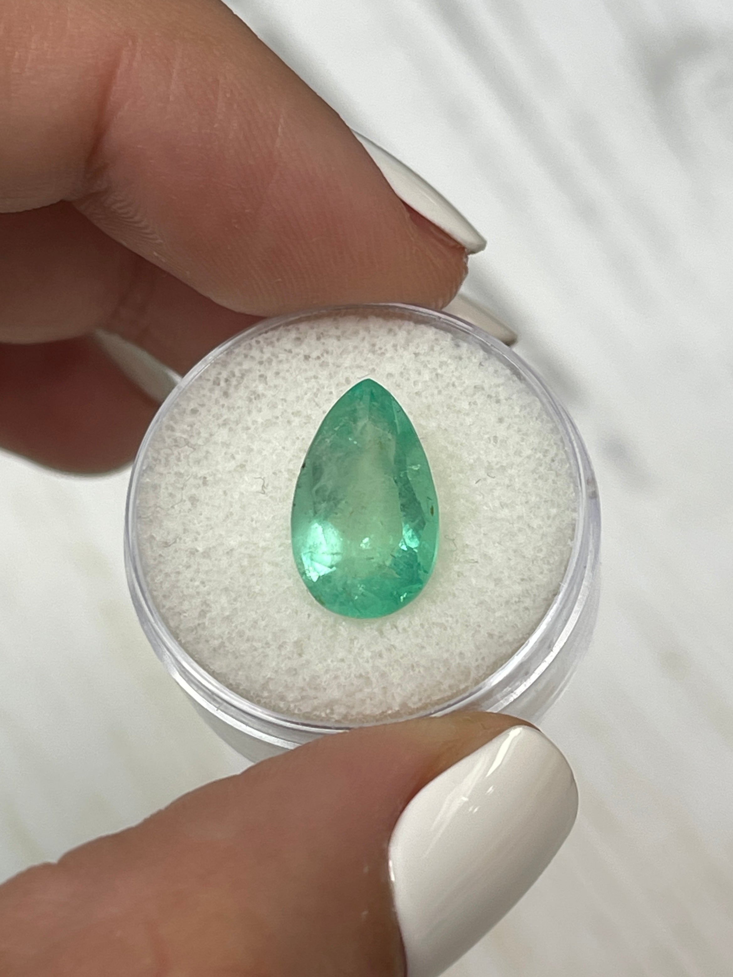 4.20 Carat Light Green Natural Loose Colombian Emerald Pear Cut Gemstone for Jewelry Making - Engagement Rings, Necklaces & Earrings