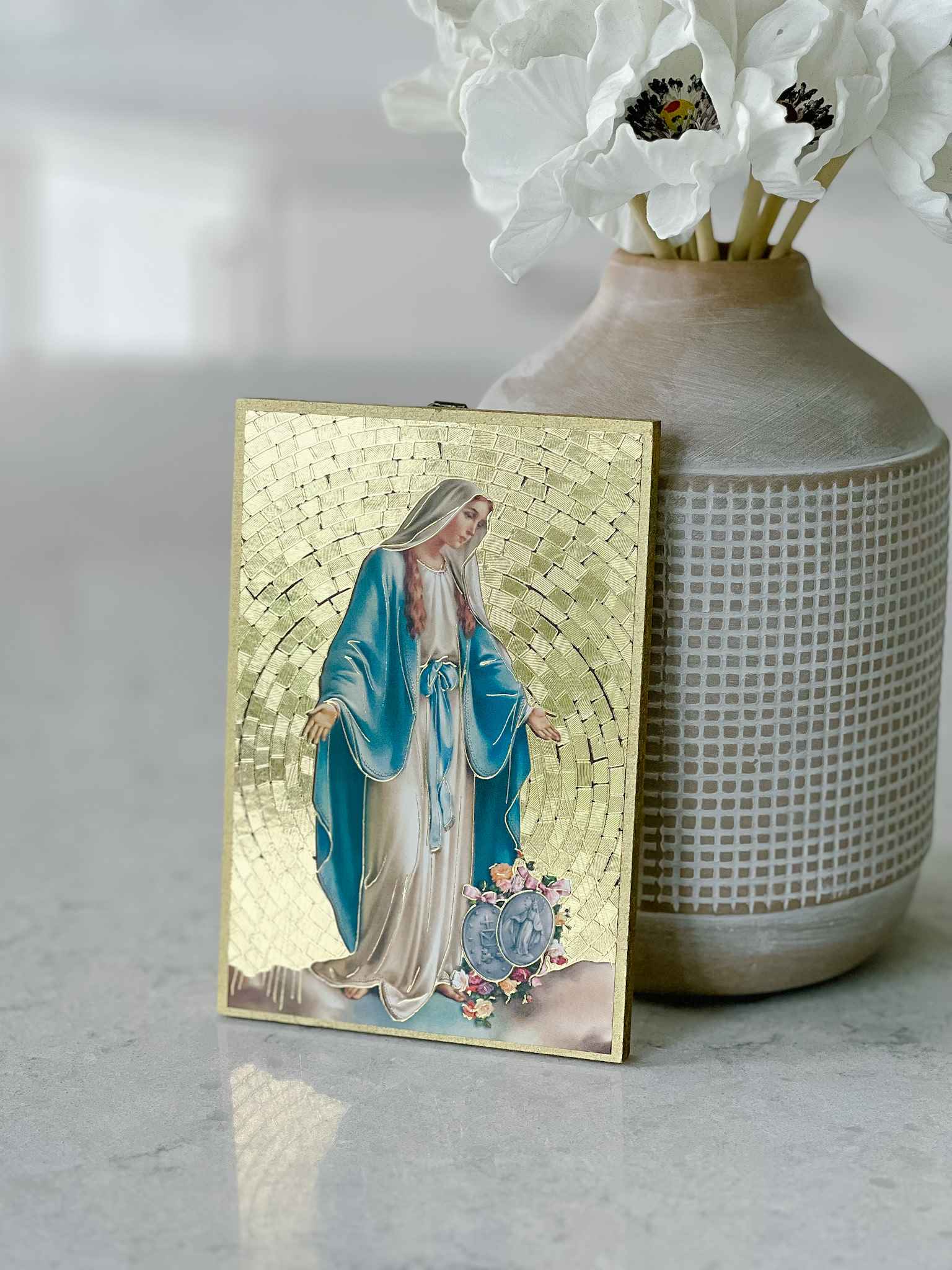 Our Lady of Grace Plaque - Elegant Religious Wall Decor for Home, Church & Prayer Spaces | Perfect for Devotion & Spiritual Inspiration