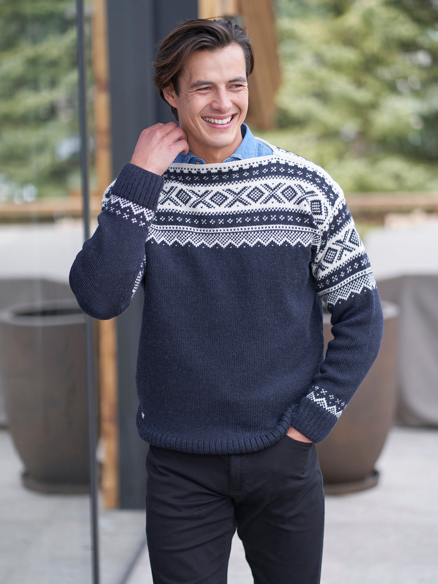 Premium Merino Wool Sweater for Men & Women - Soft, Warm & Breathable Winter Knitwear - Perfect for Outdoor Activities & Casual Wear