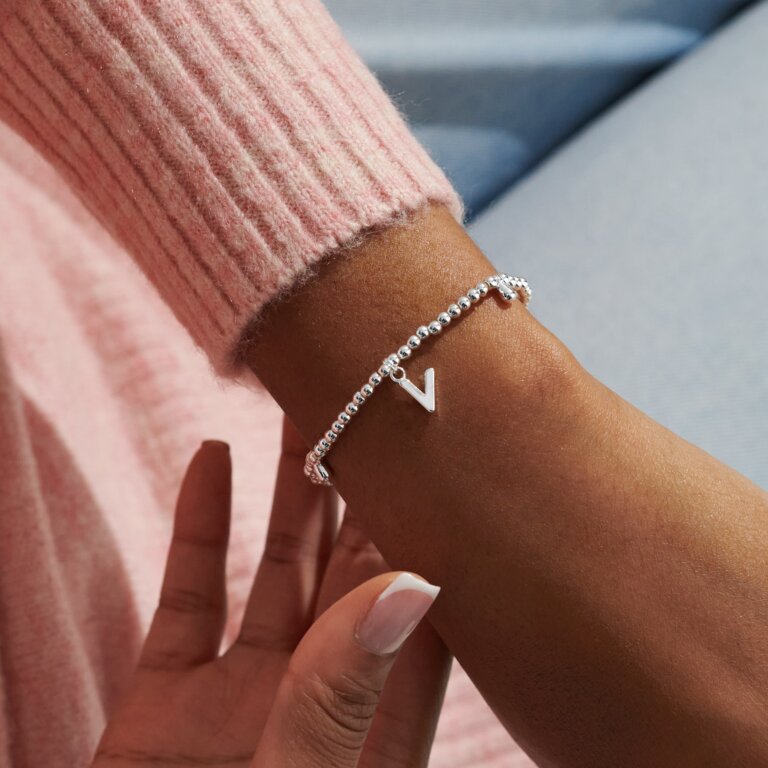 Joma Jewellery Alphabet 'V' Bracelet - Elegant Letter V Charm Bracelet for Women, Perfect for Gifts, Everyday Wear & Special Occasions