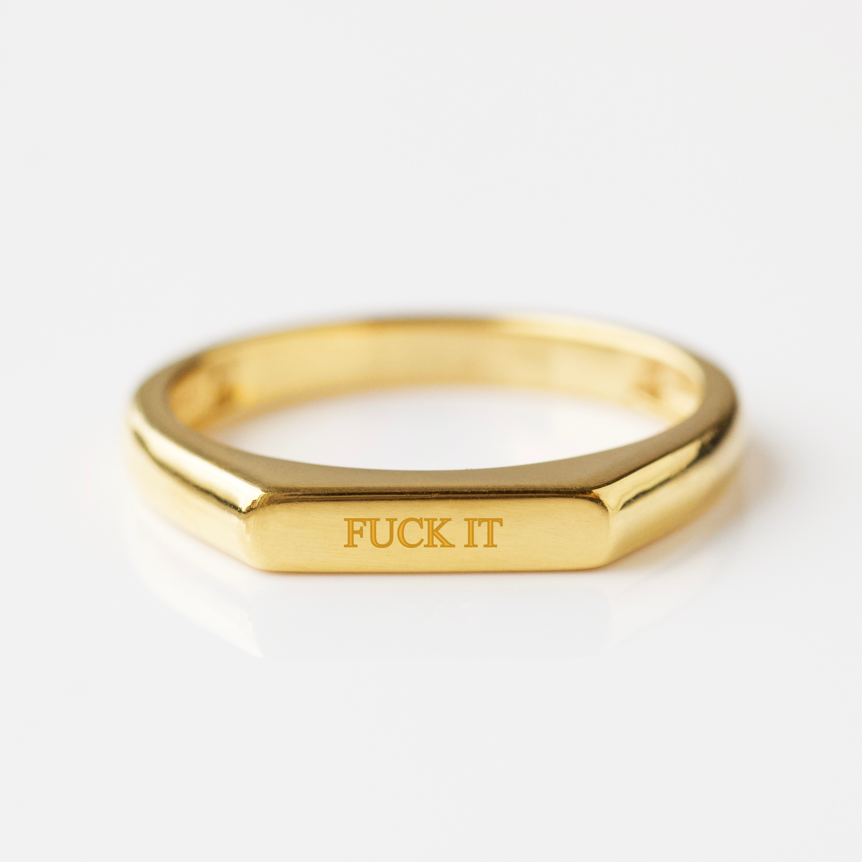 Personalized Vintage Signet Ring for Men & Women - Custom Engraved Initials & Symbols - Perfect for Weddings, Gifts & Everyday Wear