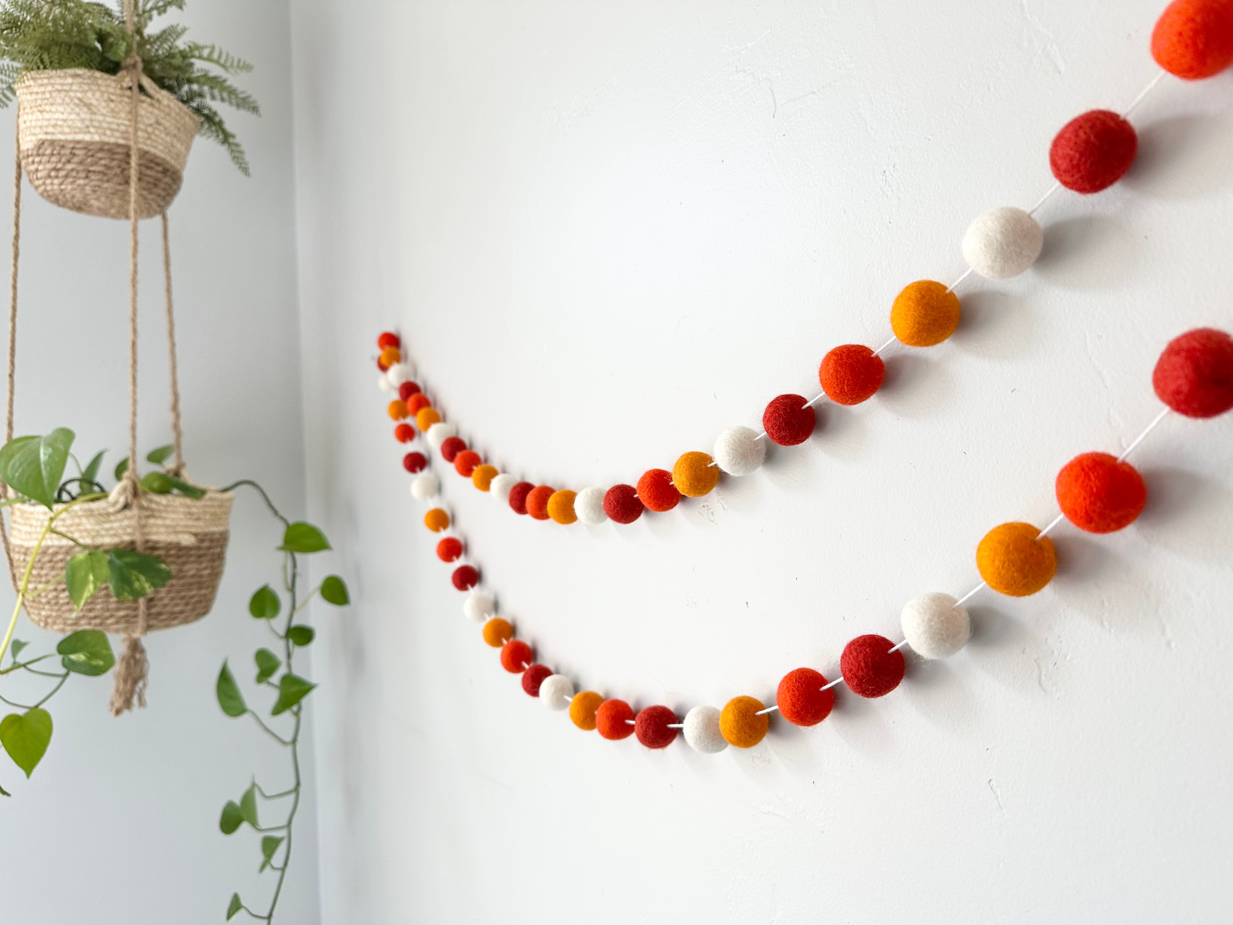Vibrant Orange Gradient Garland - Perfect for Home Decor, Party Backdrops & Wedding Decorations