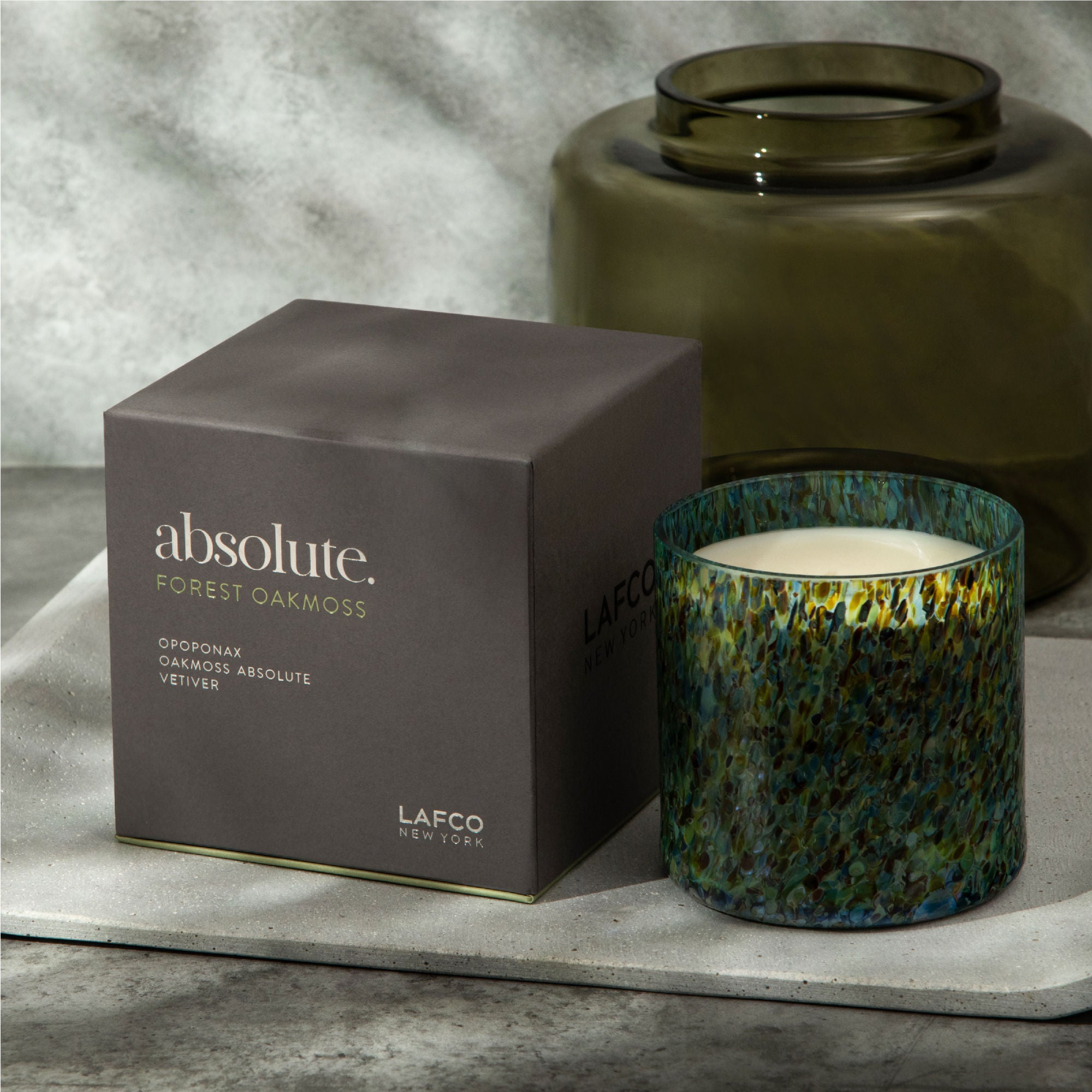 Absolute Forest Oakmoss Scented Candle - Natural Aromatherapy Soy Wax Candle for Home, Relaxation & Meditation - Perfect for Bedroom, Bathroom & Office