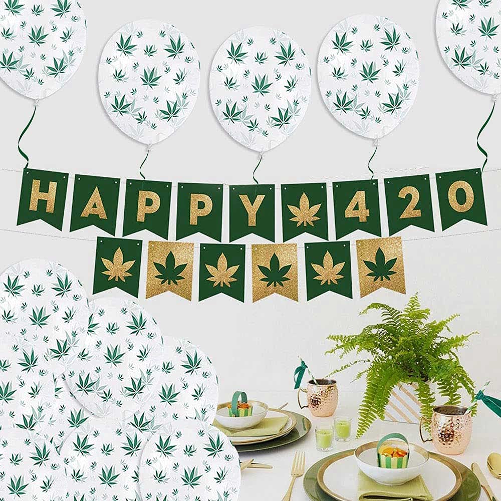 Premium 11in Crystal Clear Marijuana Balloons with All-Over Green Leaf Print - Pack of 25 for Cannabis Themed Parties, Bachelorette Events & 420 Celebrations