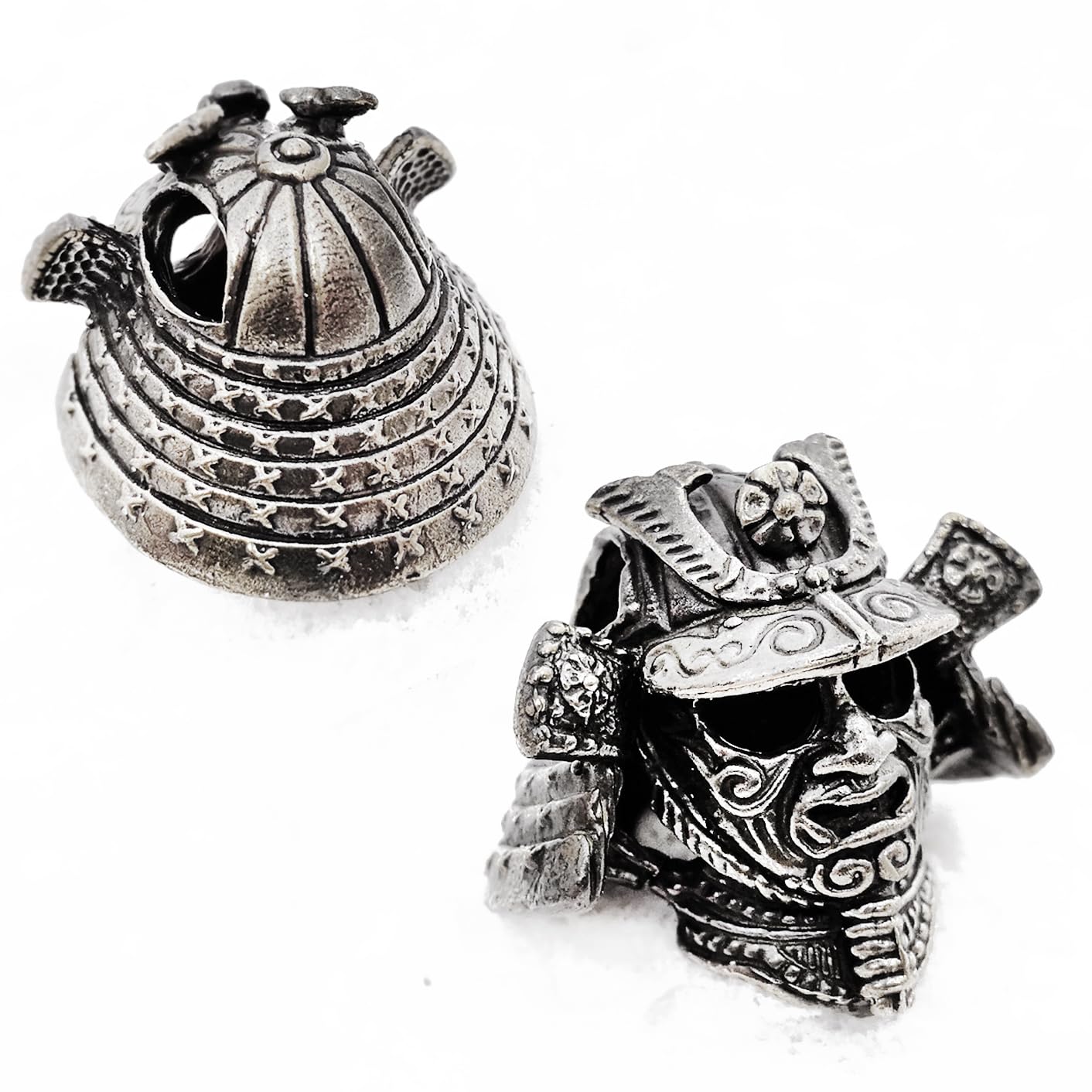 Samurai Helmet Paracord Bead - EDC Knife Lanyard Bead for Outdoor & Survival Gear
