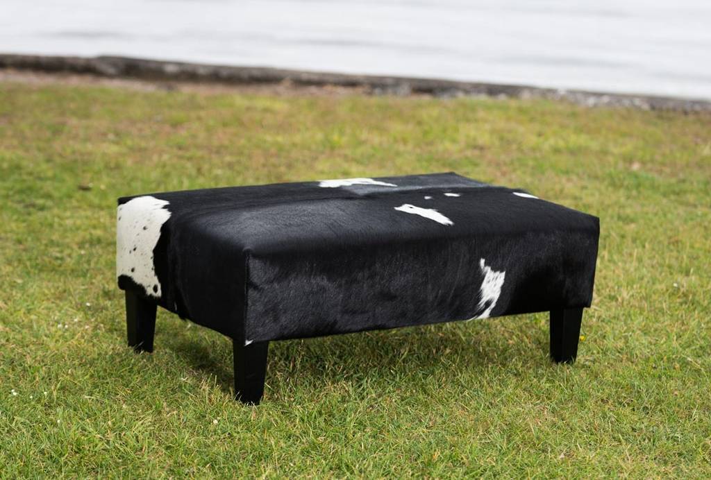 Premium Cowhide Ottoman with Sturdy Wood Legs - 100x60x38cm - Luxurious Living Room Footrest & Coffee Table Stool - Perfect for Home Decor, Relaxation & Extra Seating