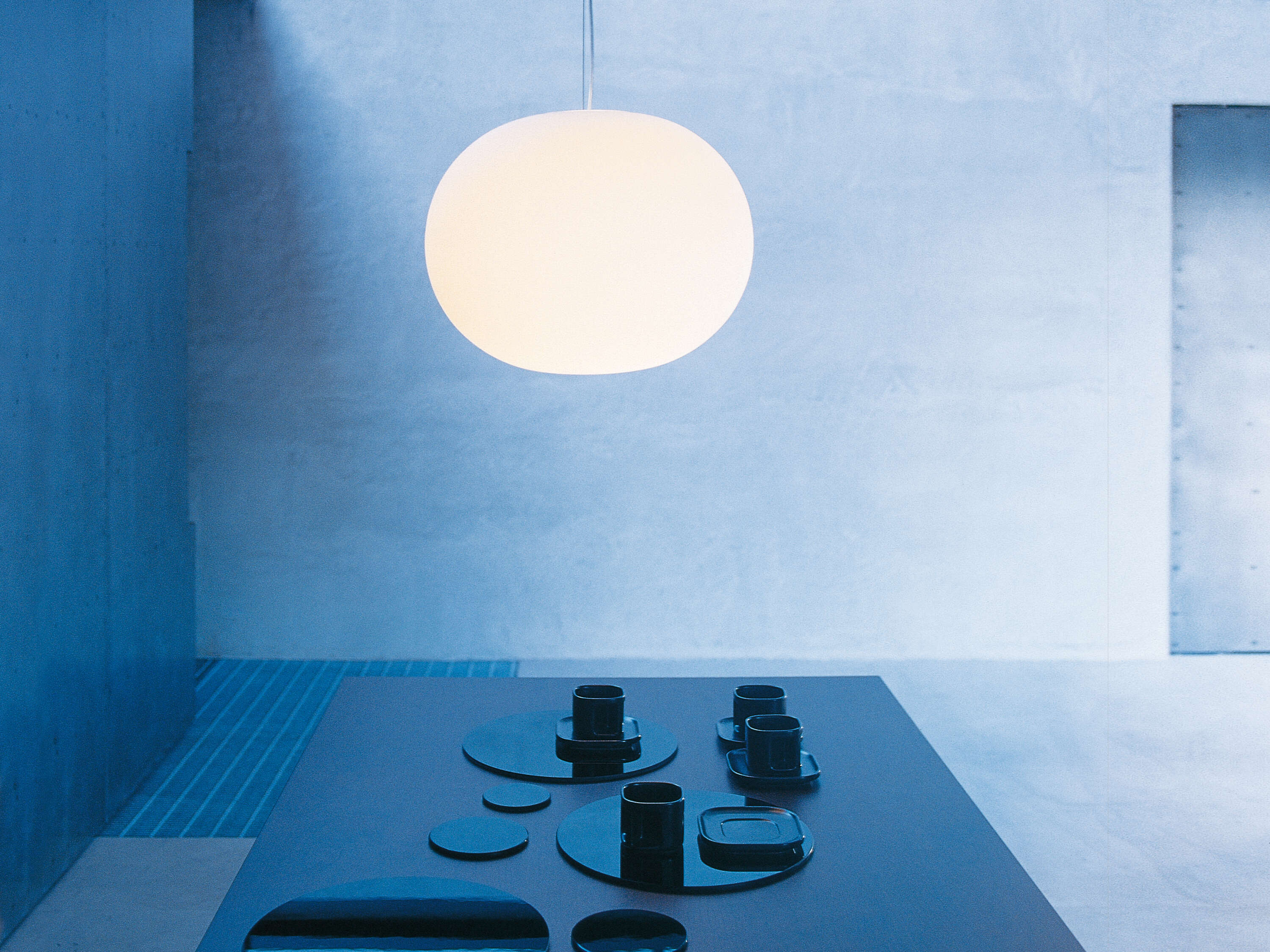 Glo Ball Suspension 1 - Modern Hanging Pendant Light Fixture for Living Room, Bedroom & Dining Room | Elegant Glass Globe Chandelier for Home Decor & Interior Design
