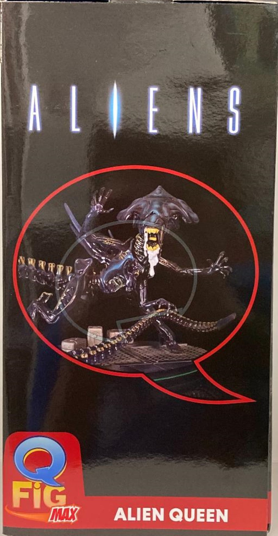 Alien Queen Q Fig Max Elite Diorama Statue - Premium Collectible Figure for Movie Fans, Home Decor, and Gift Giving