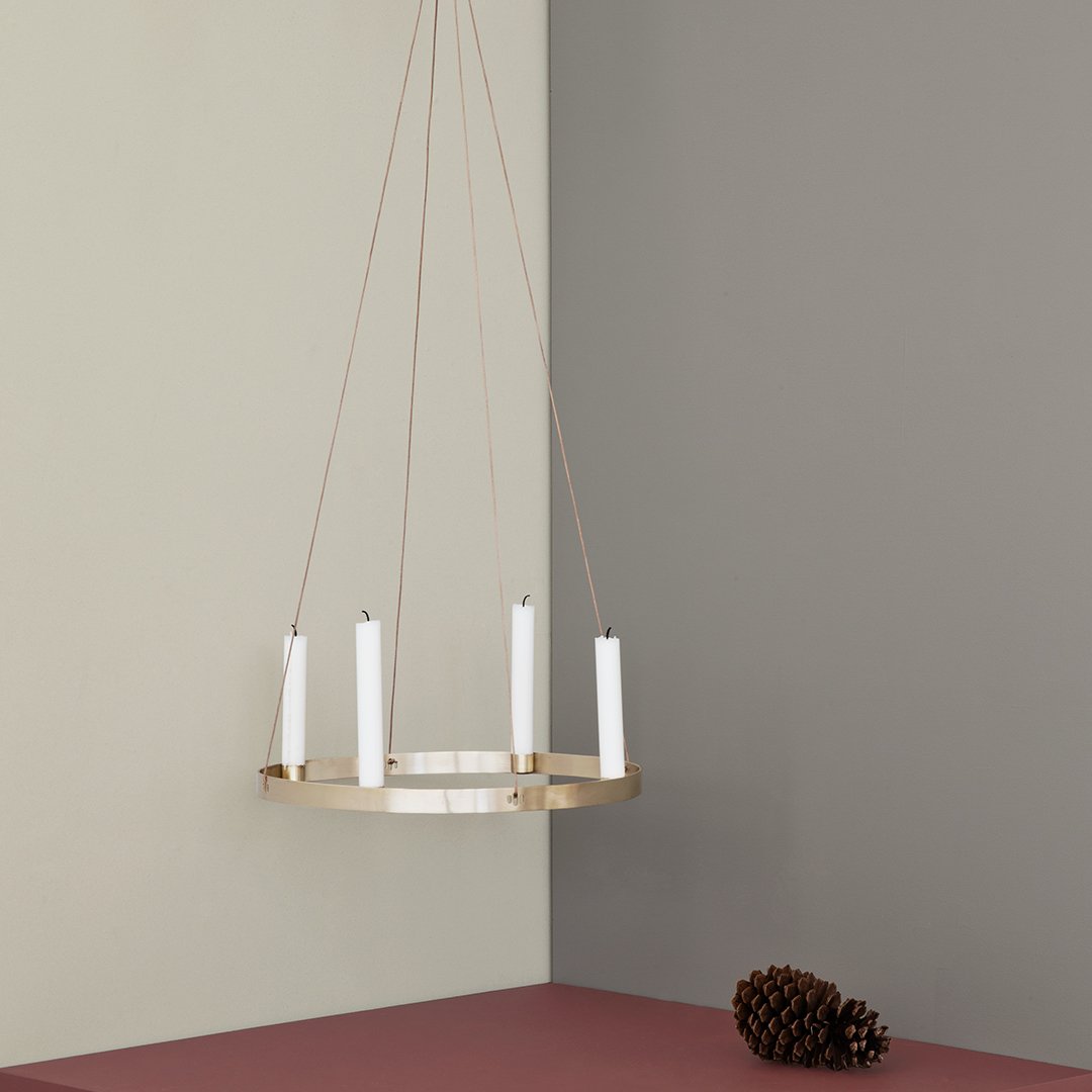Modern Metal Circle Candle Holder for Home Decor - Elegant Table Centerpiece for Weddings, Parties & Romantic Dinners