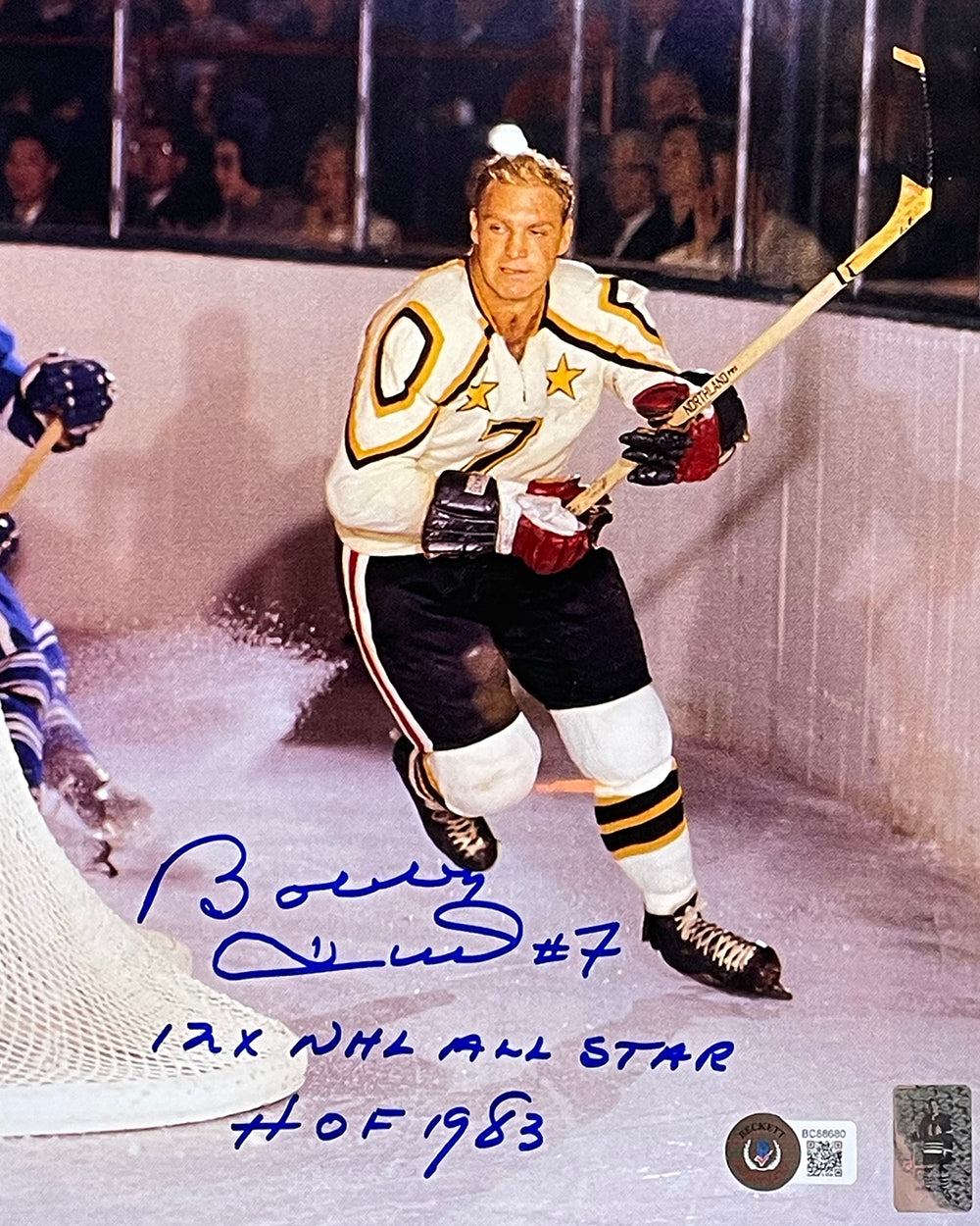 Bobby Hull Autographed 8x10 Chicago Blackhawks Photo - NHL All-Star & Hall of Fame 1983 - Beckett Certified - Perfect for Sports Memorabilia Collections and Hockey Fan Gifts