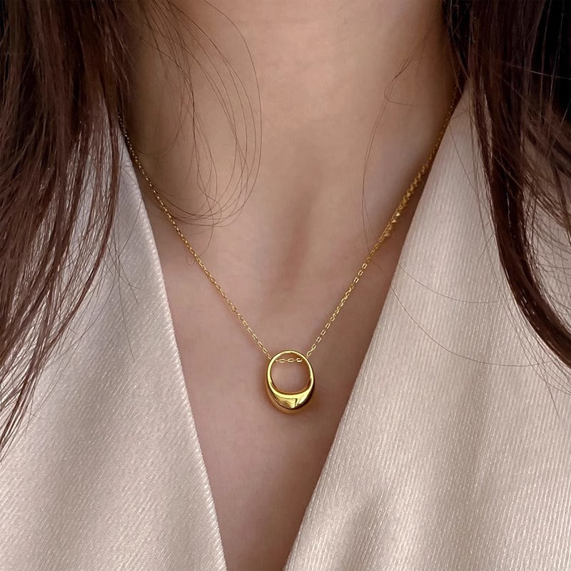 Simple Geometry Open Circle Pendant Necklace - Minimalist Gold/Silver Jewelry for Women | HN1130 | Perfect for Everyday Wear, Date Nights & Gifting