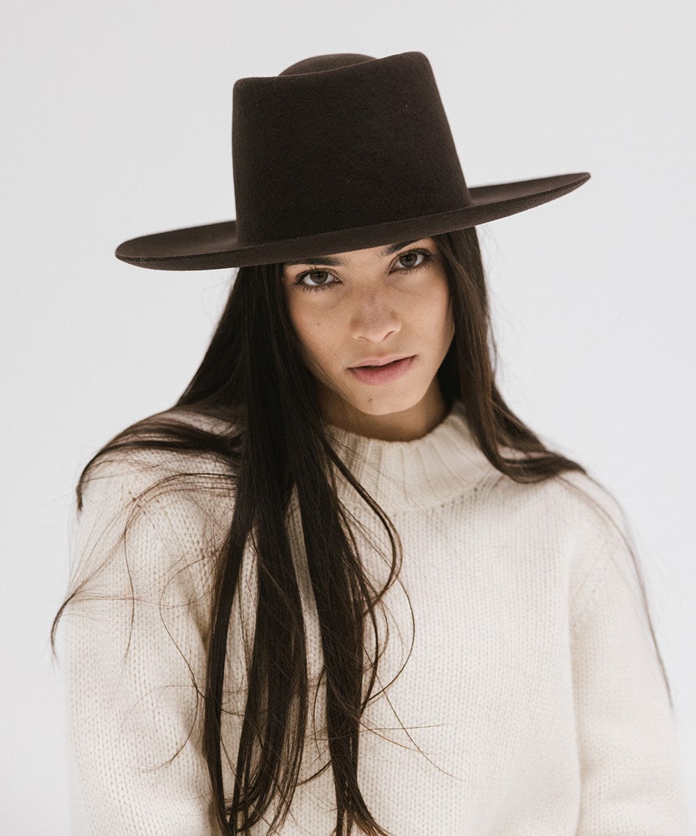 Stylish Upturned Brim Hat - Trendy Summer Sun Hat for Women - Perfect for Beach, Outdoor Activities & Fashion
