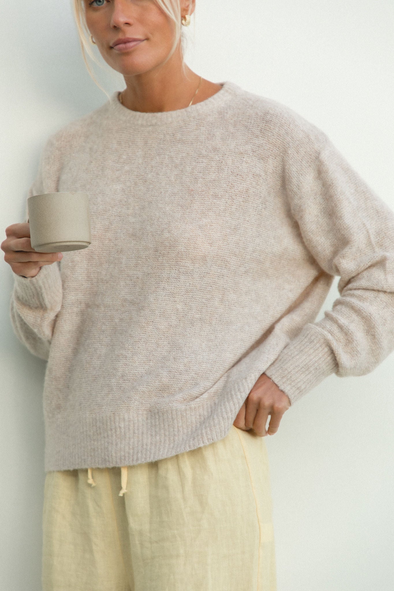 Cozy Morning Pullover Sweater for Women - Soft Casual Knit Top for Fall & Winter - Perfect for Coffee Dates, Lounging & Layering
