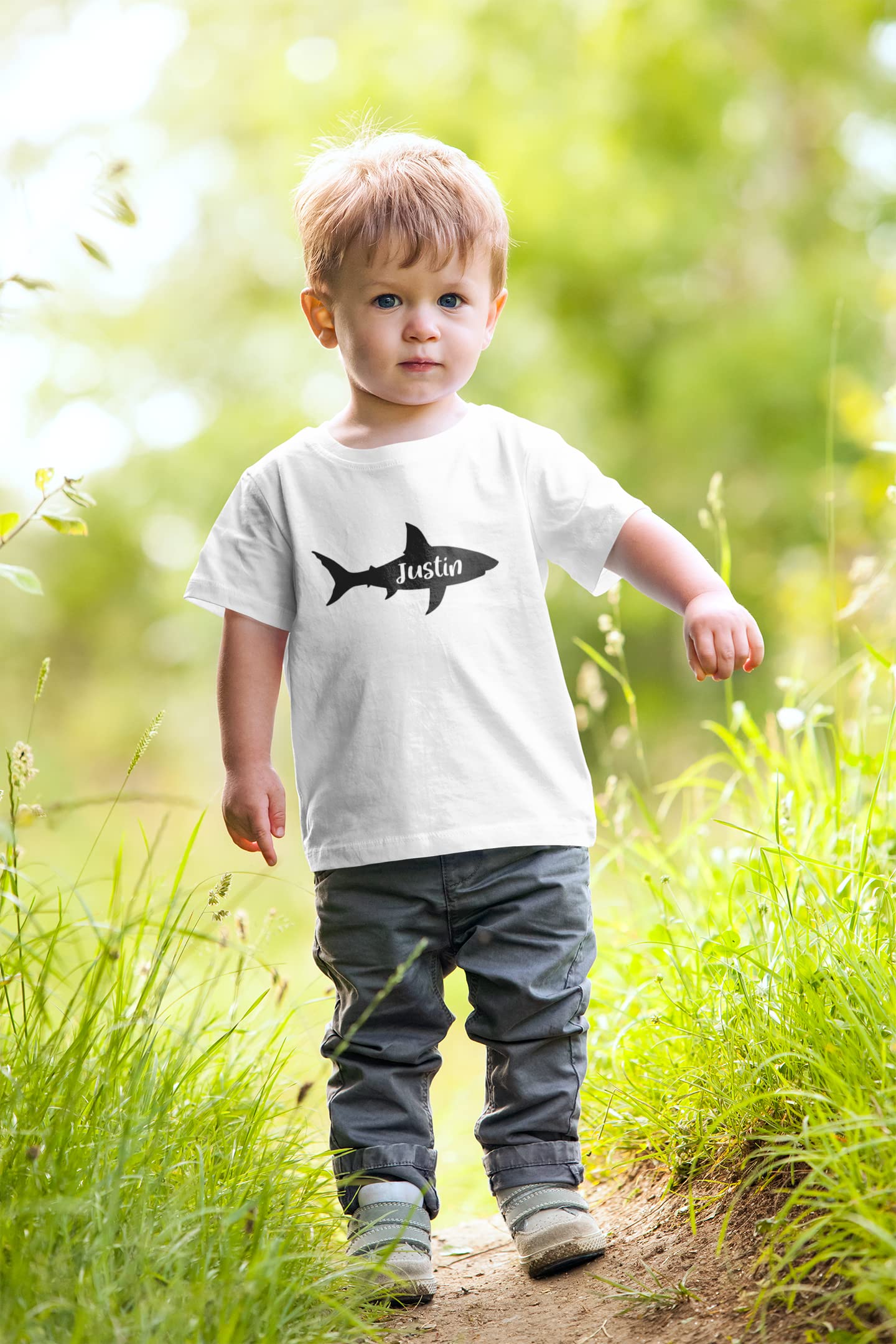 Custom Shark Silhouette Iron-On Transfer - Personalized Great White Name Decal | Ocean Fish Vinyl Patch for Clothing & DIY Projects | Heat Transfer HTV for T-Shirts, Bags, Hats (Yellow) - Perfect for Beach Parties, Marine Lovers & Unique Gifts